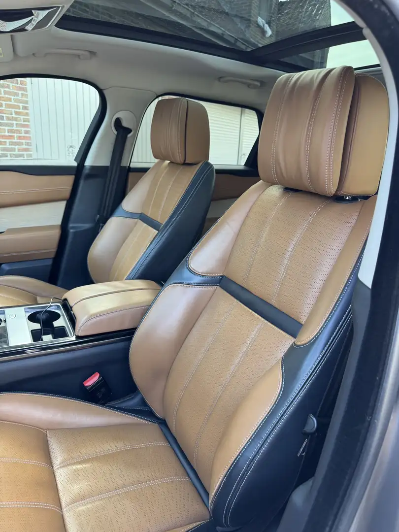 Land Rover Range Rover Velar D300SE Brons - 1