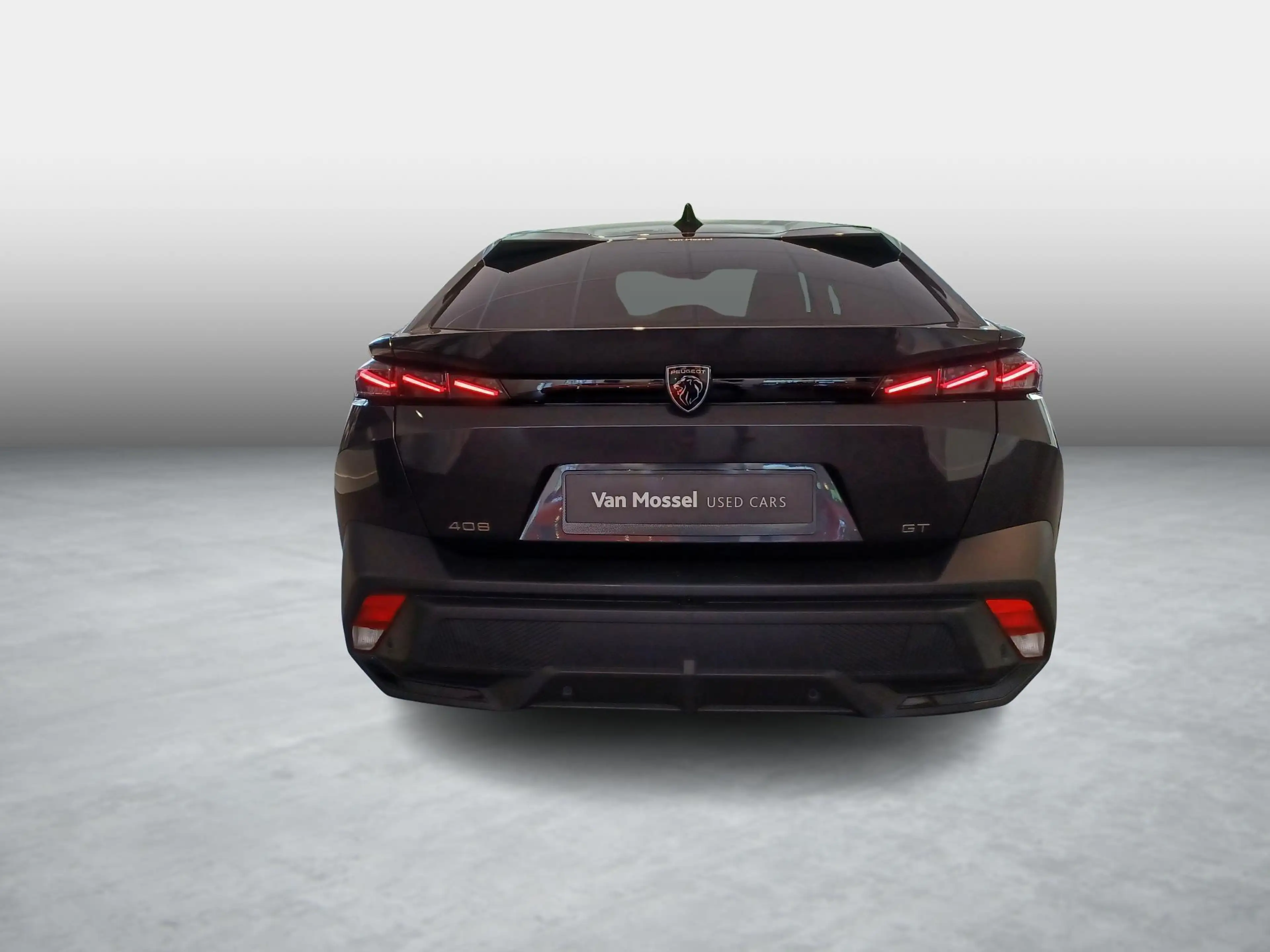 Peugeot 408 1.2 PureTech 130 S&S EAT8 GT — photo 4