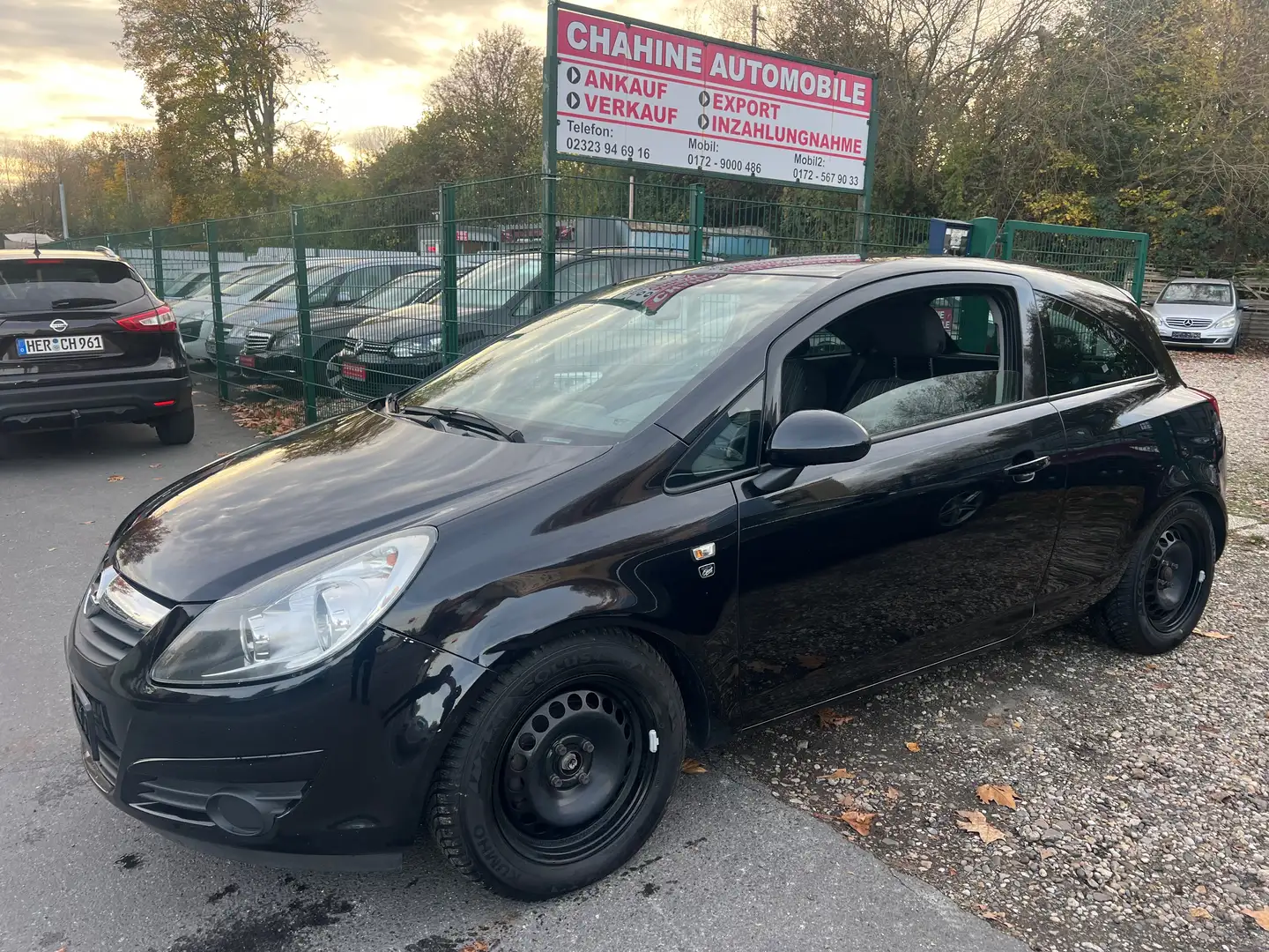 Opel Corsa Corsa 5-Türer 1.2 *1Hand* *Tüv 7/27* Schwarz - 1