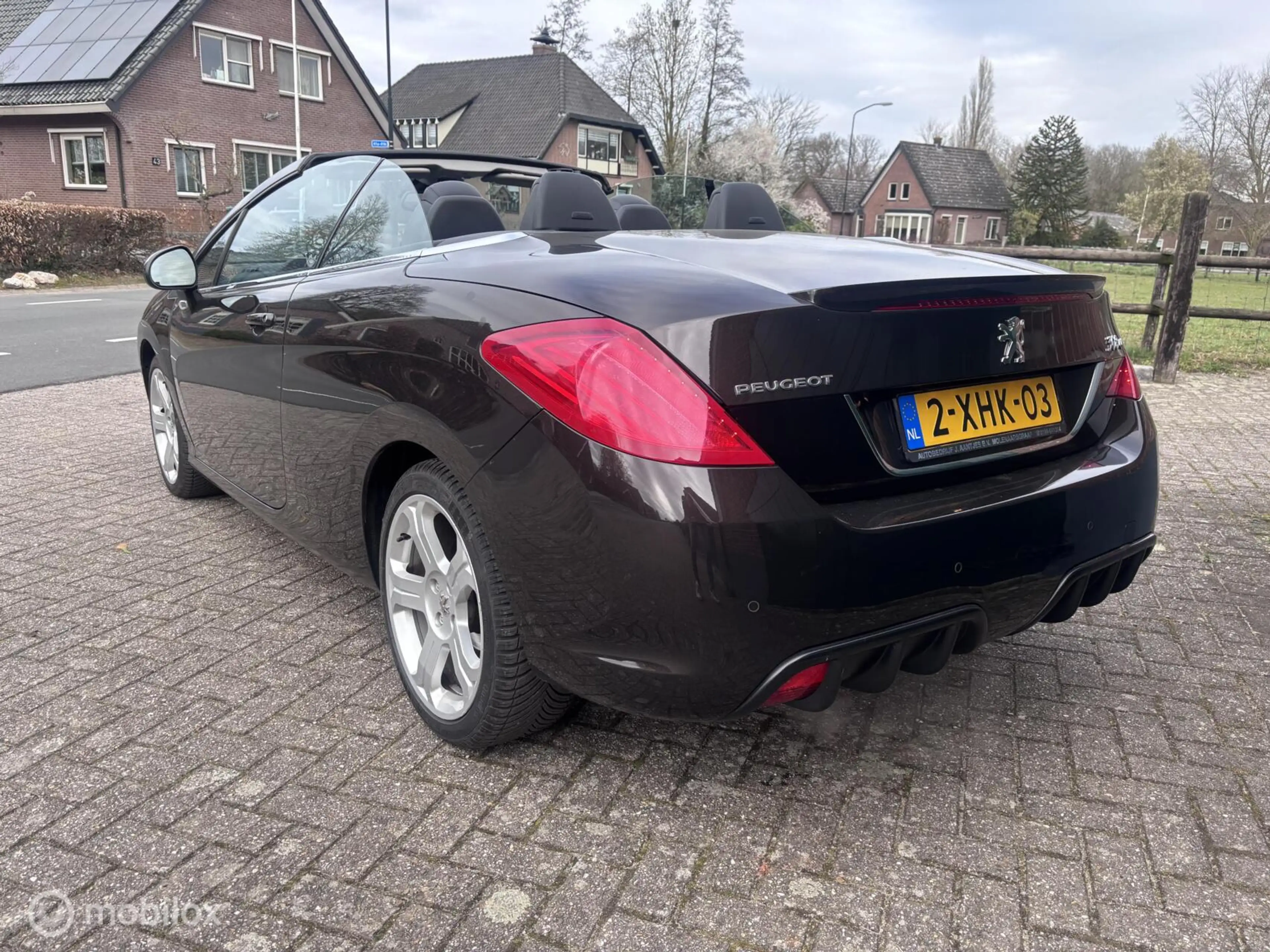 Peugeot 308 CC 1.6 THP Feline AUTOMAAT LEER NIEUWE APK BEURT — photo 4