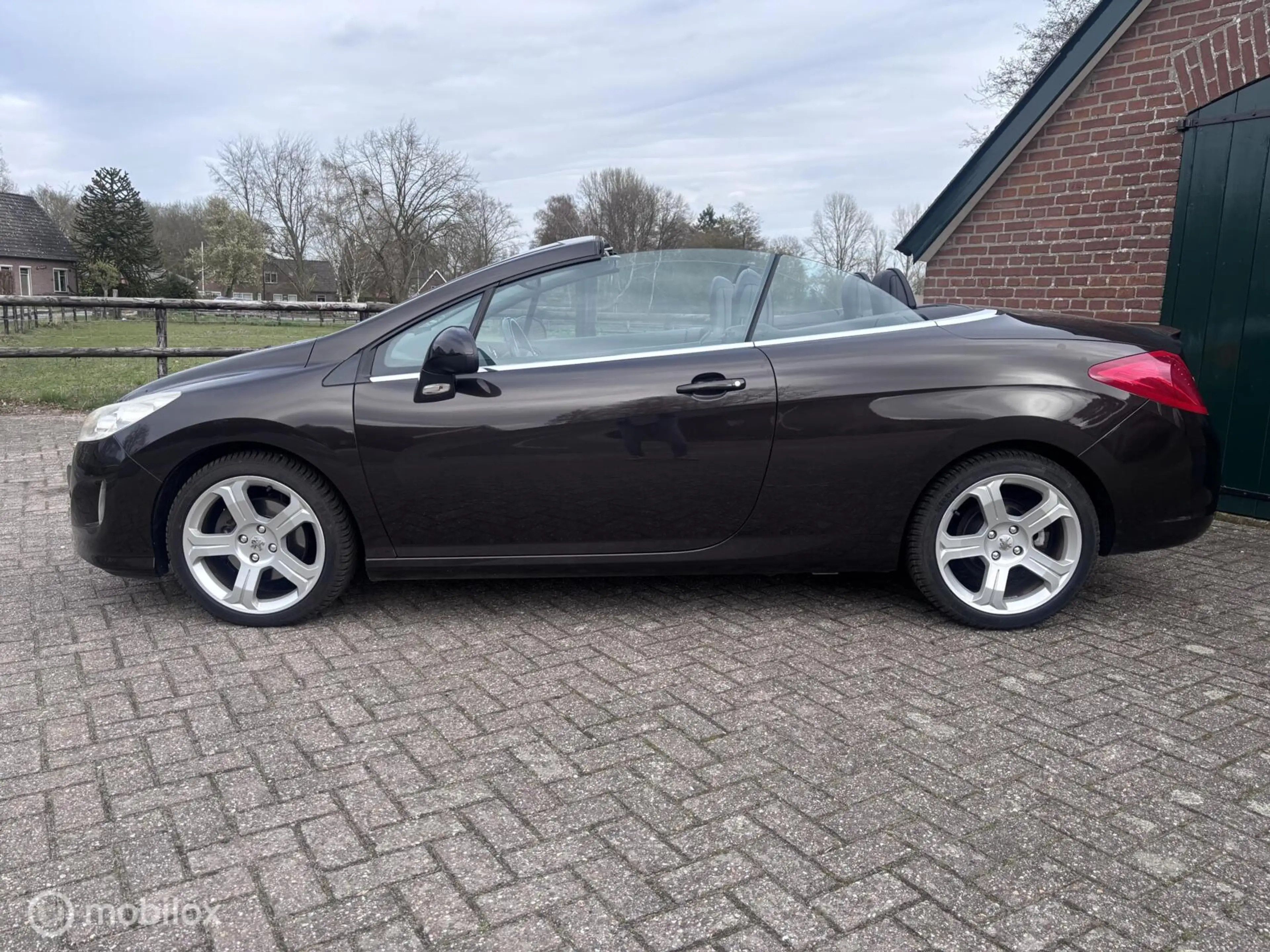 Peugeot 308 CC 1.6 THP Feline AUTOMAAT LEER NIEUWE APK BEURT — photo 7