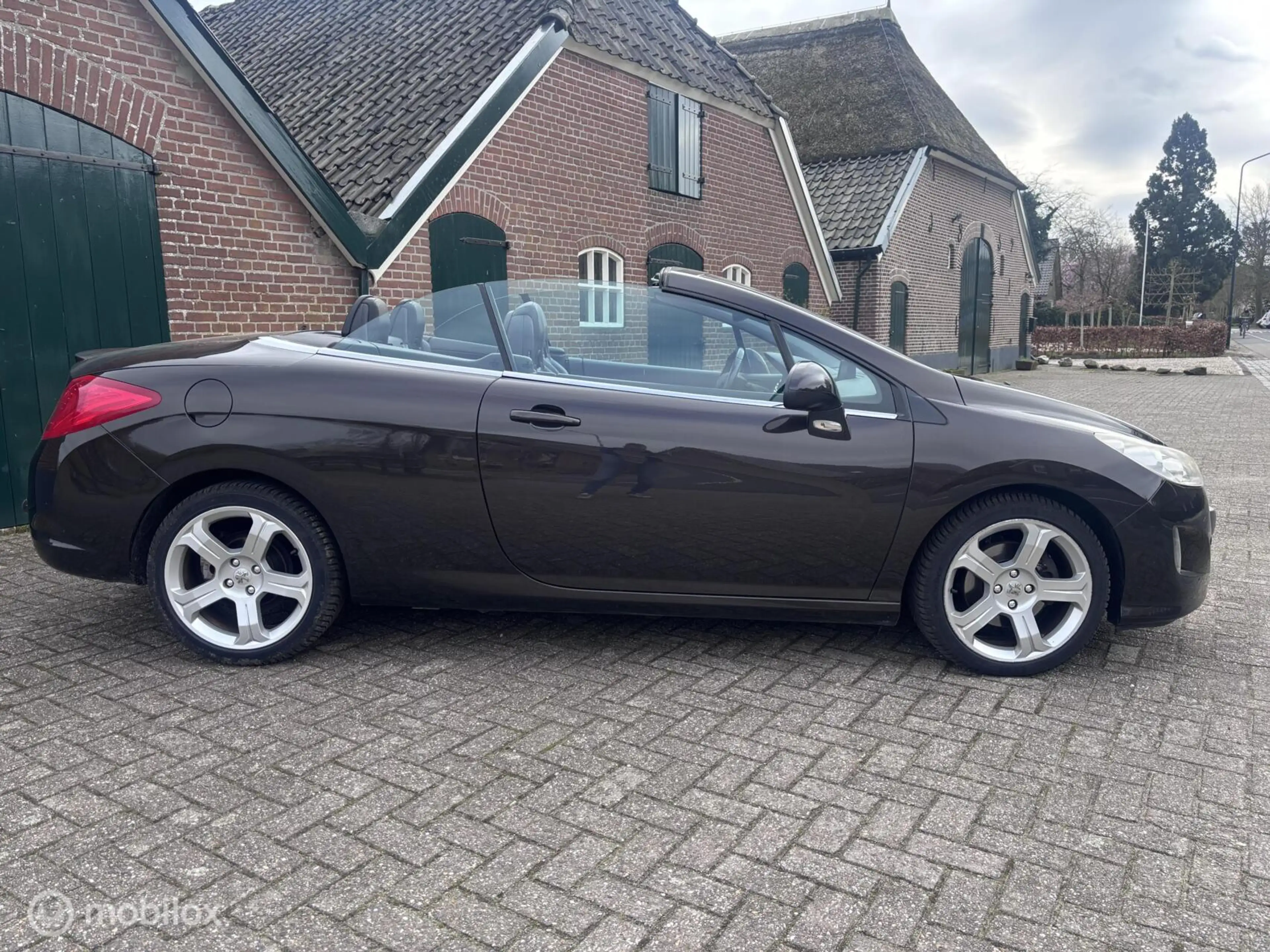 Peugeot 308 CC 1.6 THP Feline AUTOMAAT LEER NIEUWE APK BEURT — photo 8