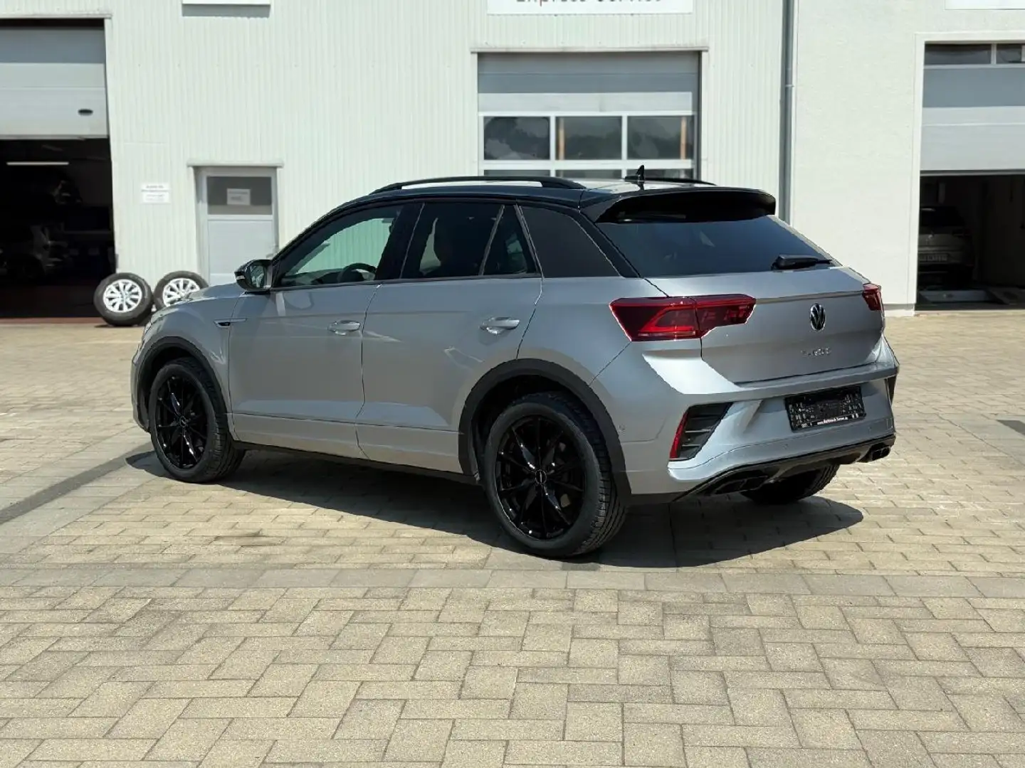 Volkswagen T-Roc R-Line Schwarz - 2