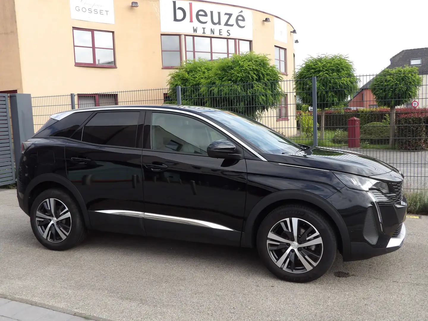 Peugeot 3008 1.2i Pure Tech Allure - BTW aftrekbaar Noir - 2