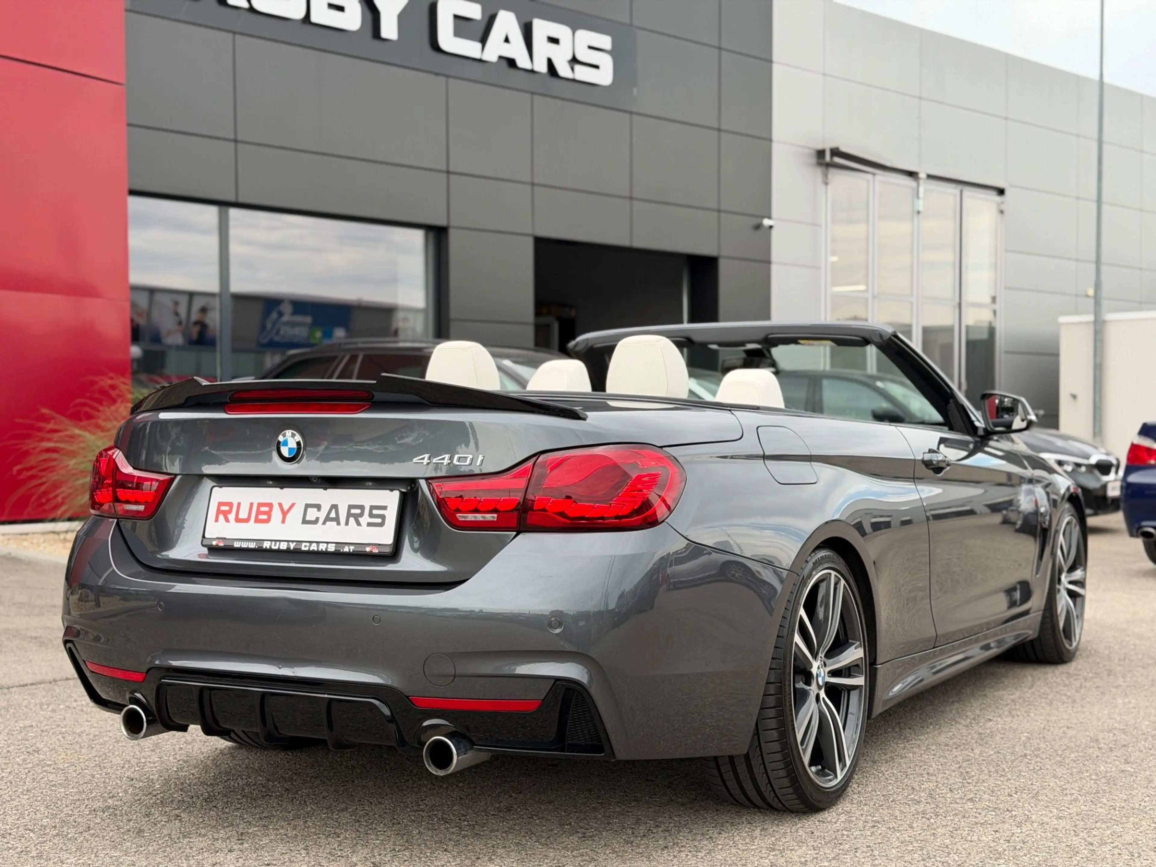 BMW 440 4er- 440 i xDrive M Sport Individual — photo 2