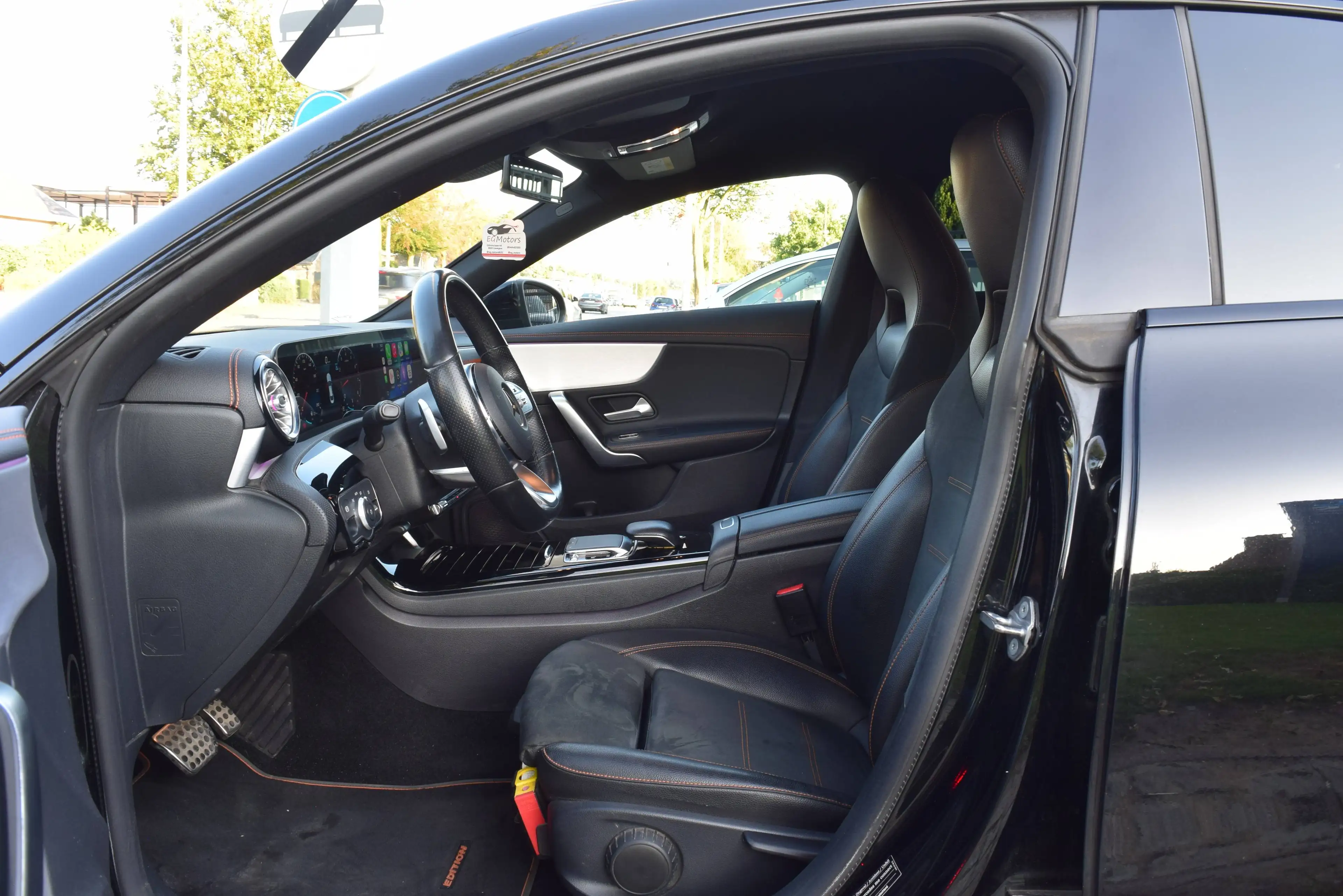 Mercedes-Benz CLA 180 /AMG LINE/EDITION/1st Owner/GARANTIE — photo 8