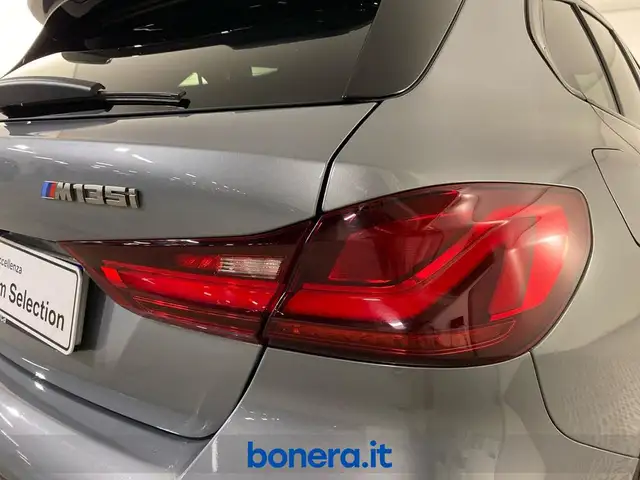 BMW M view 11