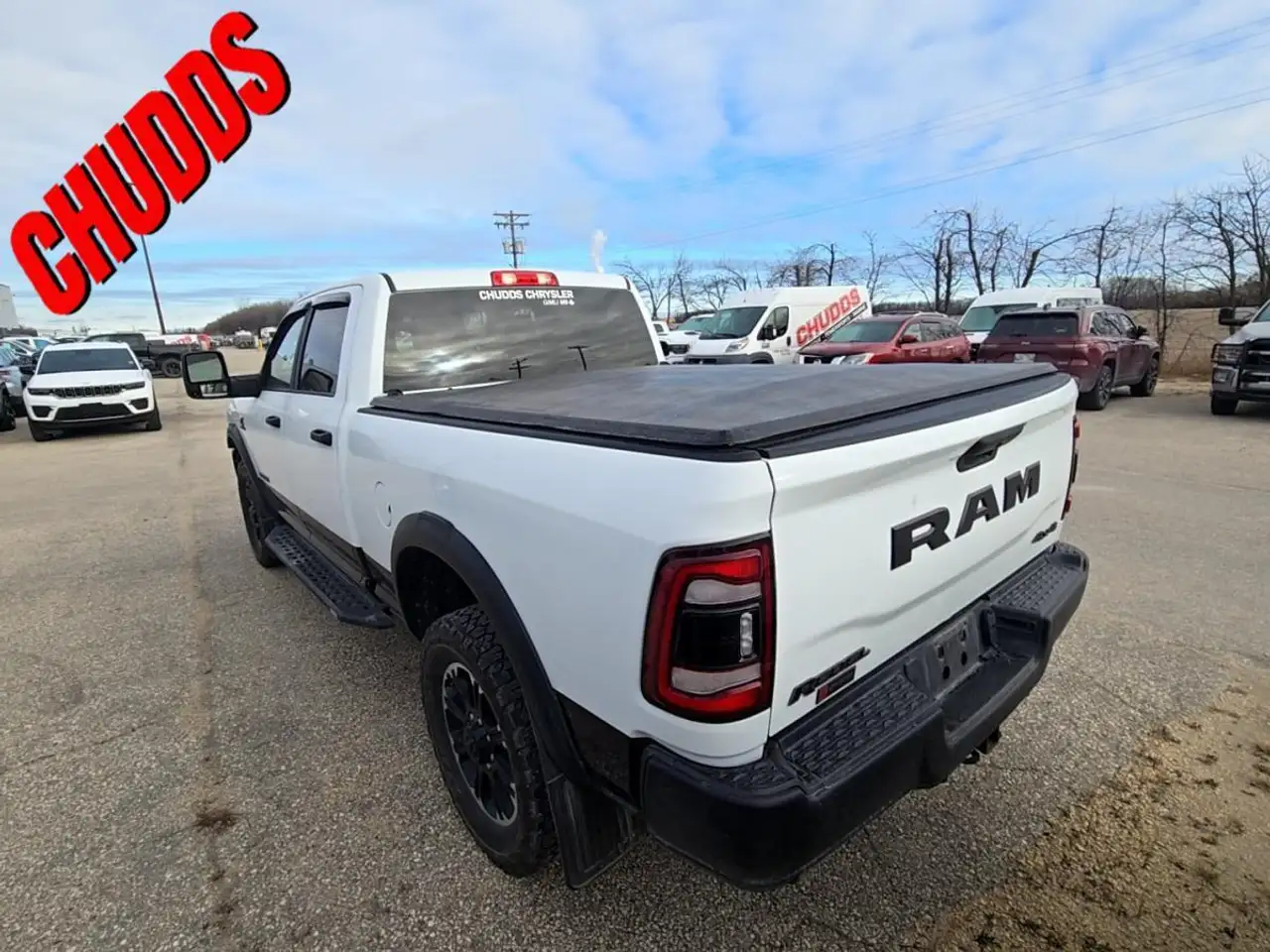 RAM 2500 снимка RAM 2500