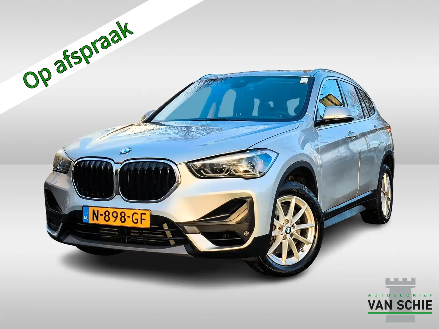 BMW X1 sDrive20i Business Edition (179PK) 1e-Eig. & -Onde Grijs - 1