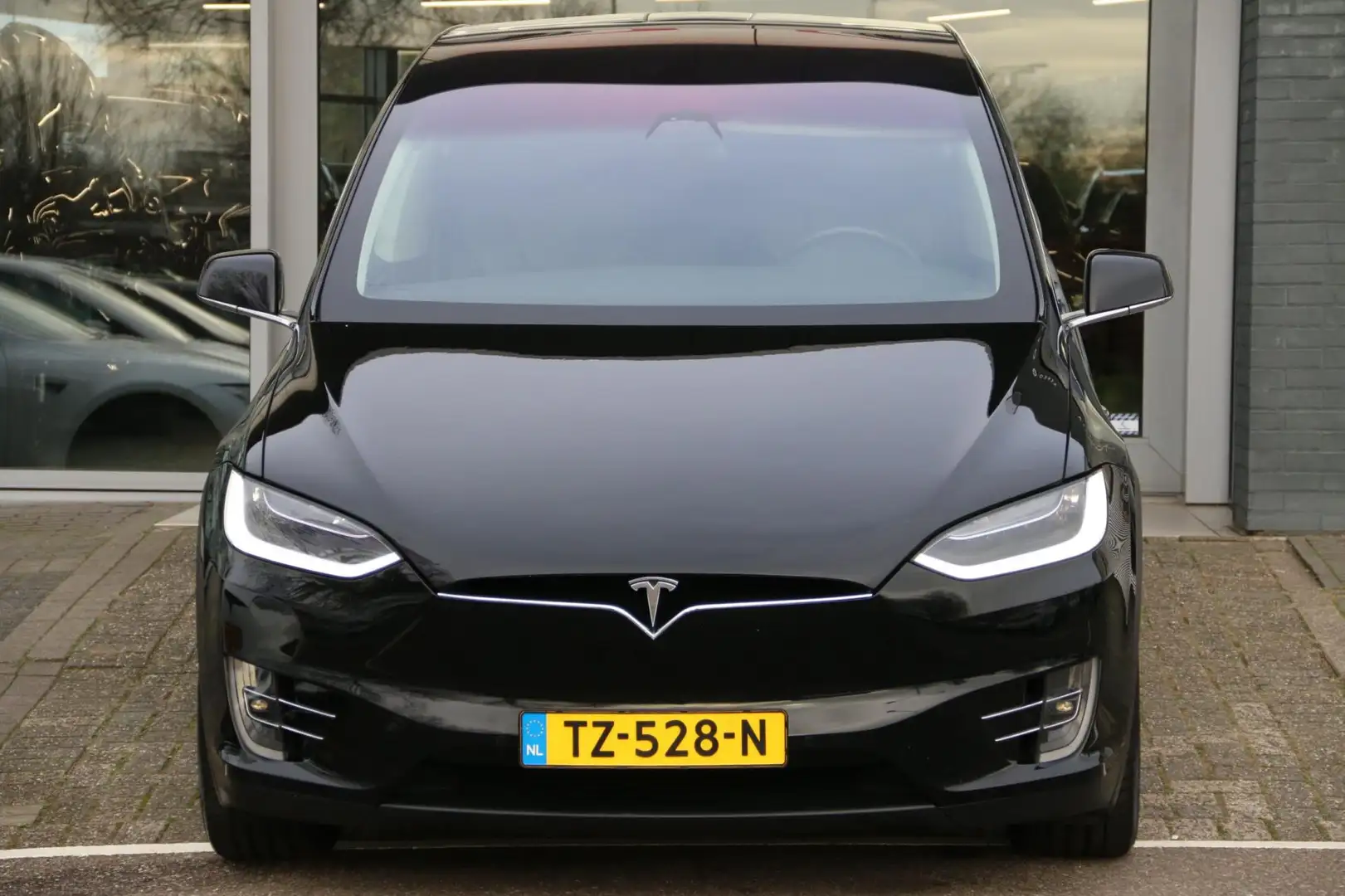Tesla Model X 100D 7p. TREKHAAK Schwarz - 2