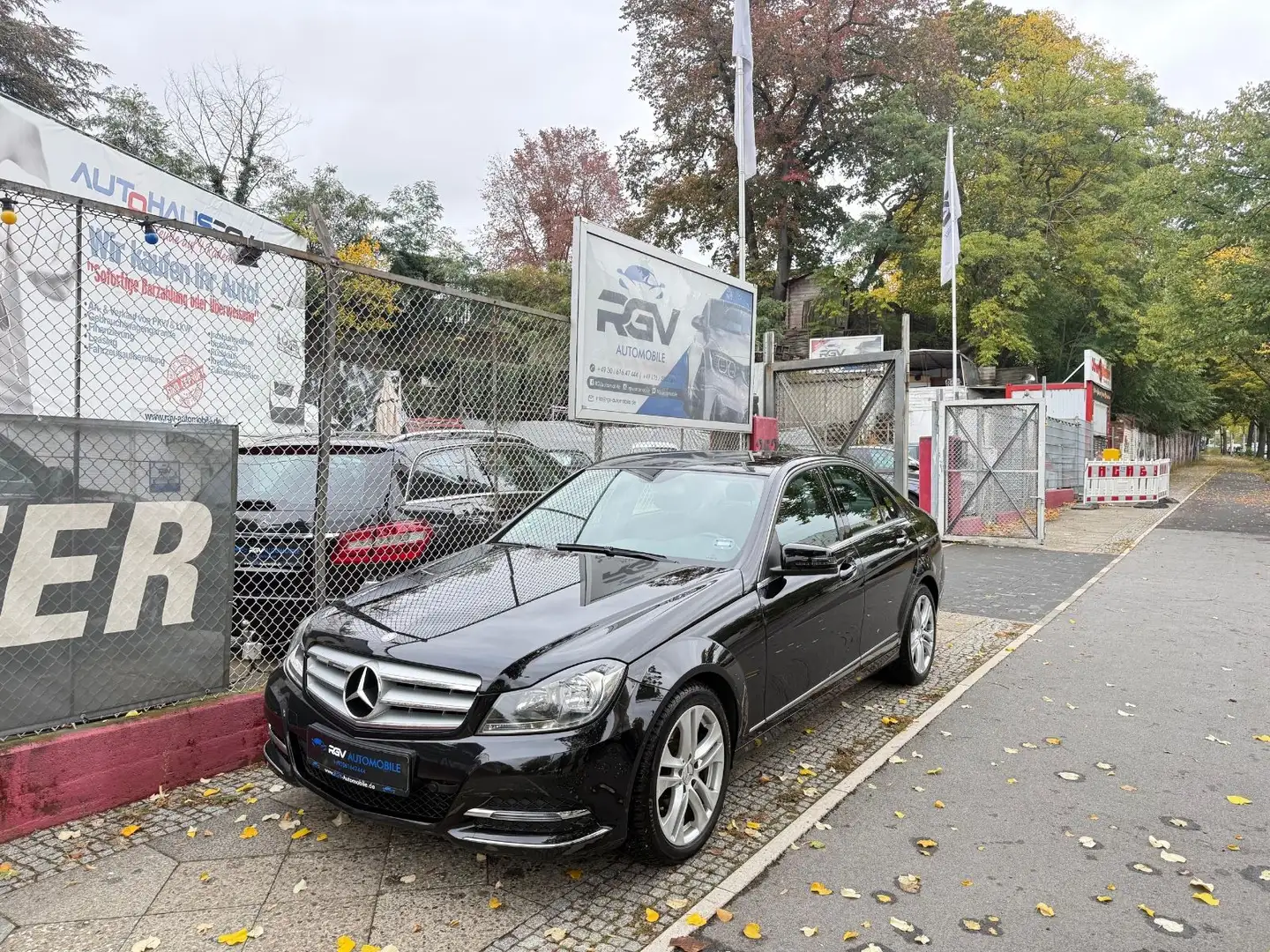 Mercedes-Benz C 220 CDI BlueEFFICIENCY 7G-TRONIC "Avantgarde" Schwarz - 1