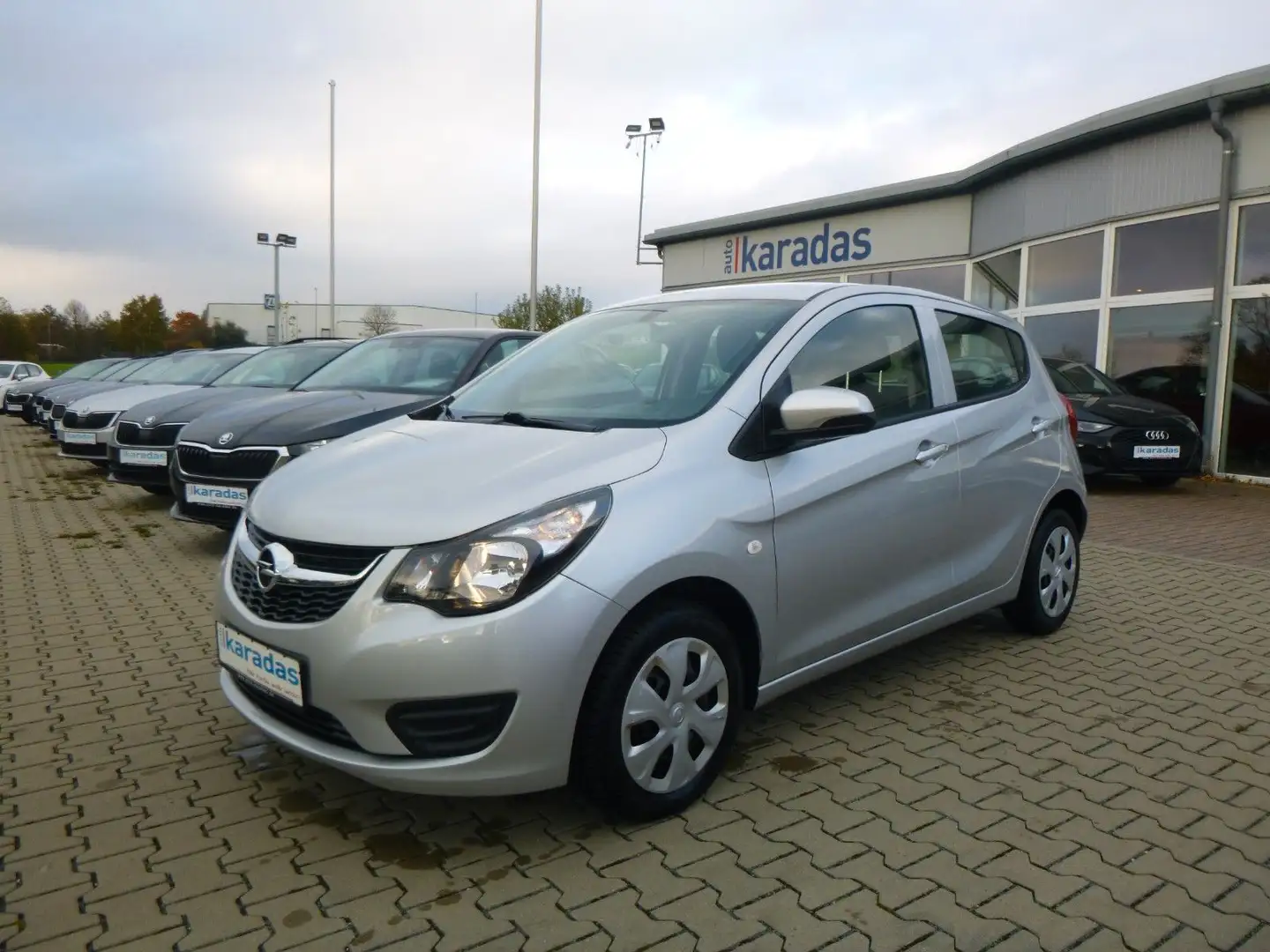 Opel Karl 1,0 Edition  45.971 KM / KLIMA / Bluetooth Silber - 1