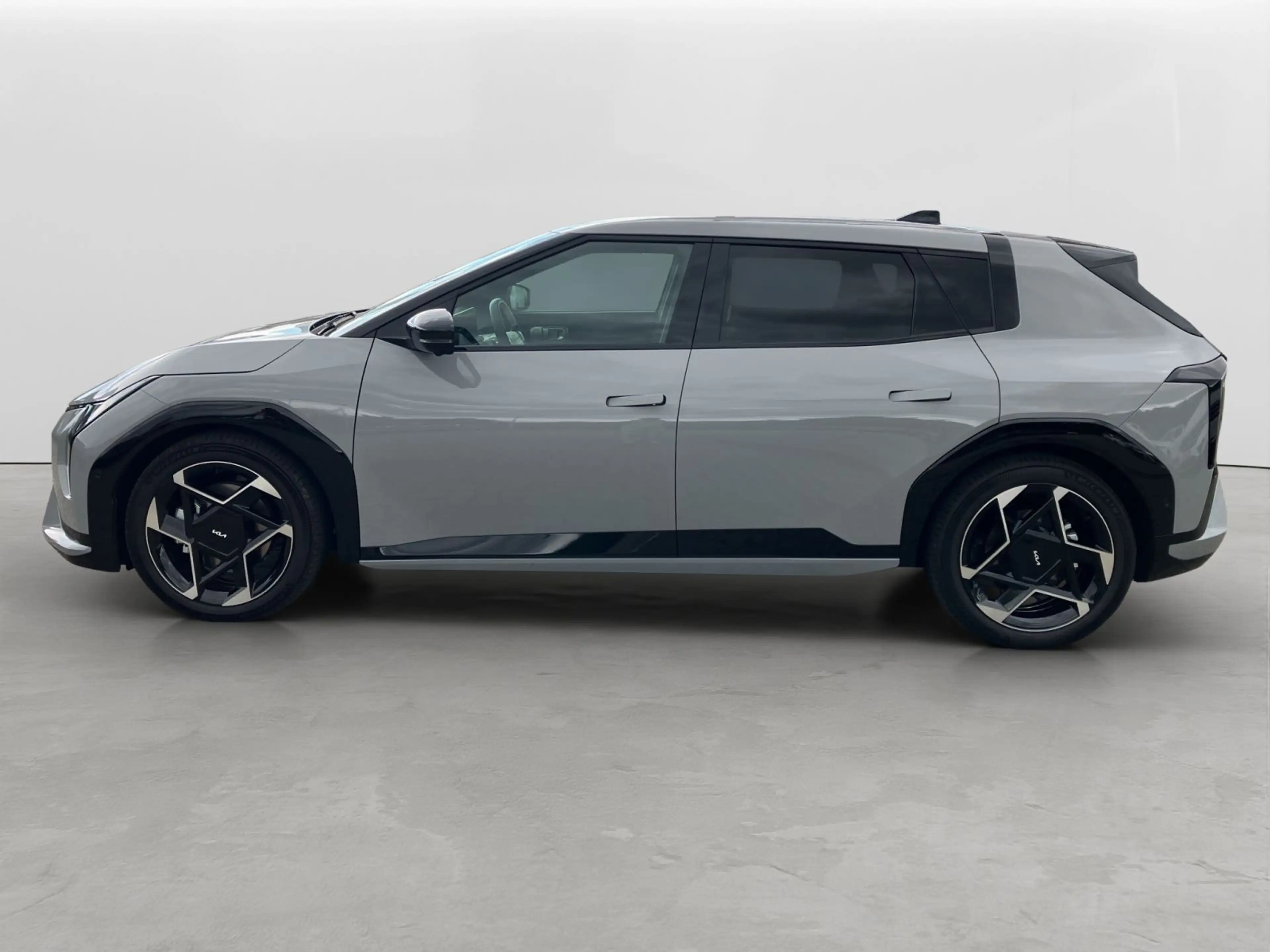 Kia EV4 81 GT-Line P10/AHK — photo 3
