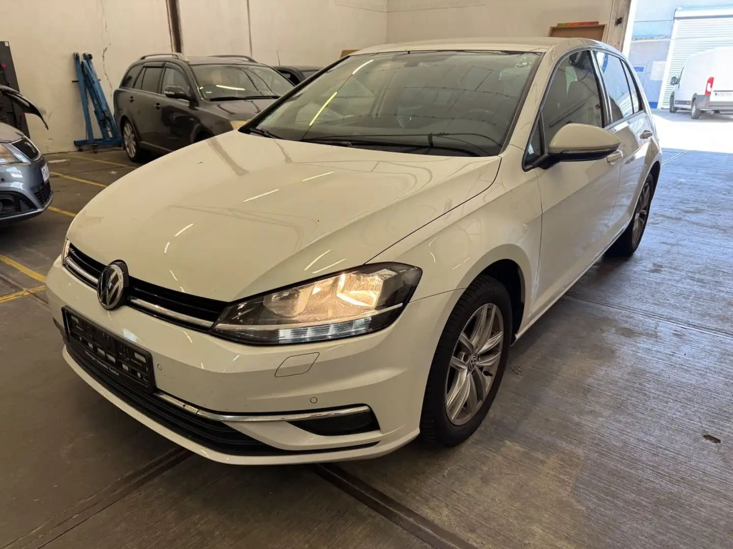 Volkswagen Golf VII Lim. ACC.R-Kamera.Virtual Tacho.Saund Wit - 1