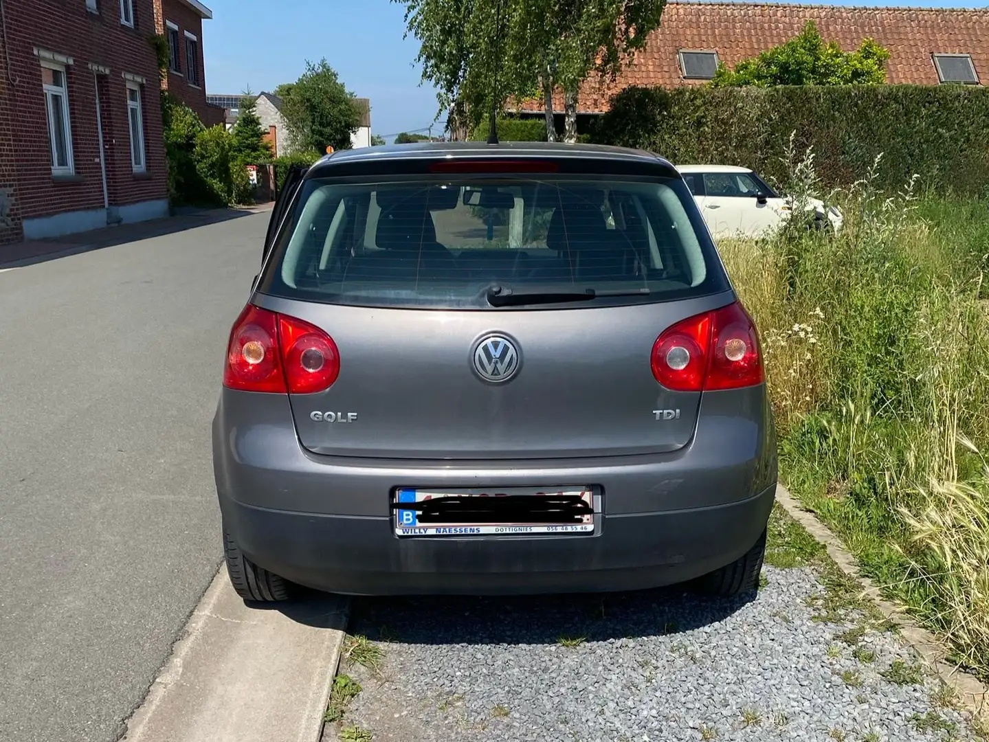 Volkswagen Golf 1.9 TDi On Tour Grijs - 1
