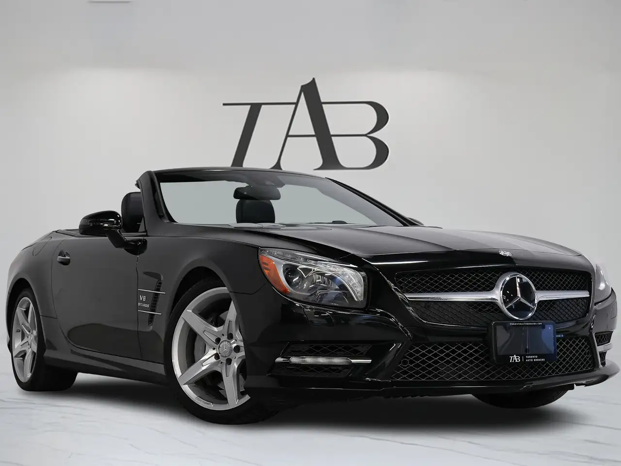 Mercedes-Benz SL снимка Mercedes-Benz SL