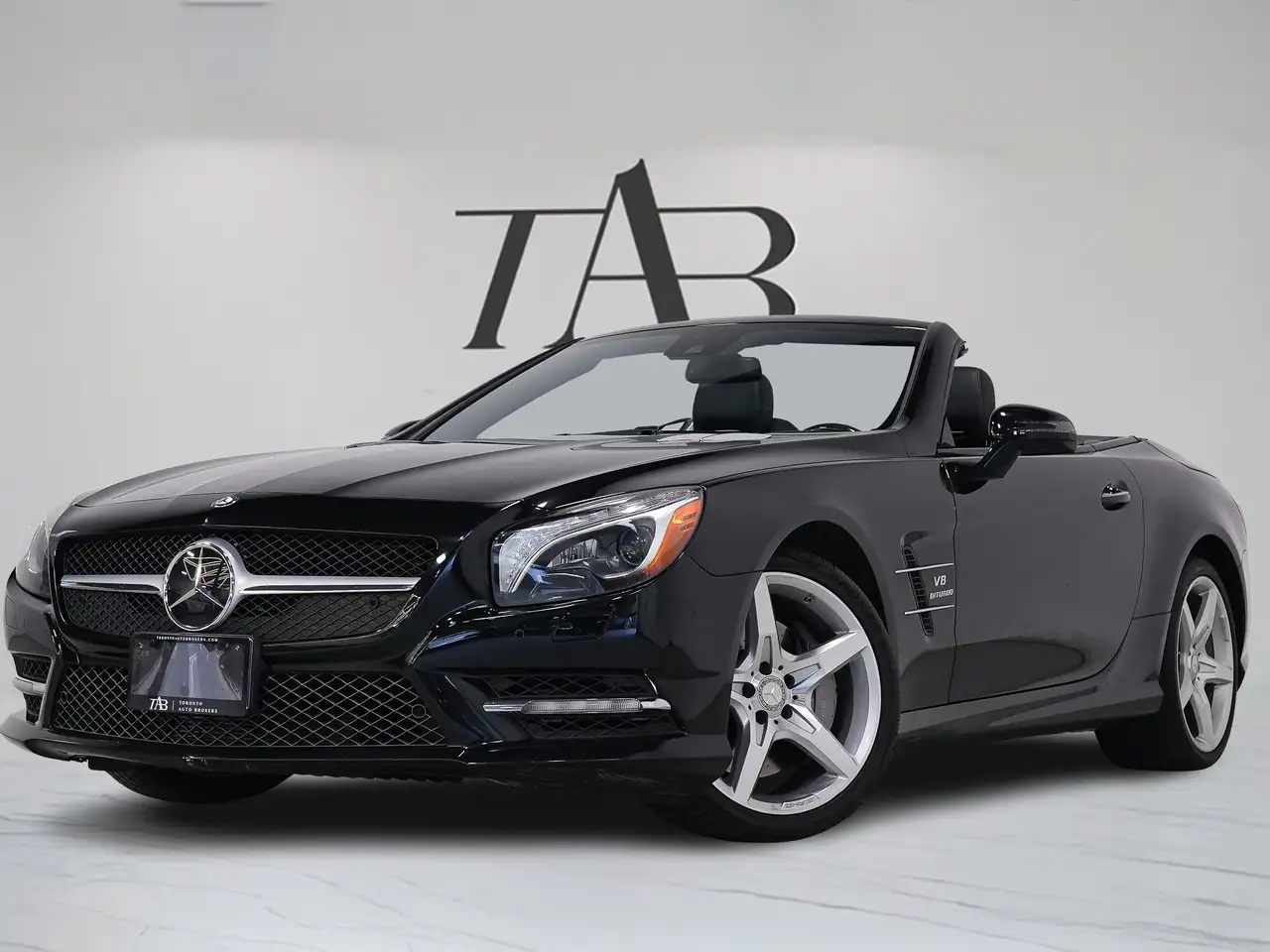 Mercedes-Benz SL снимка Mercedes-Benz SL