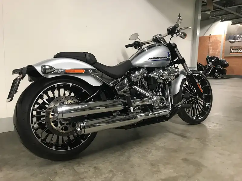 Harley-Davidson Softail - foto 4