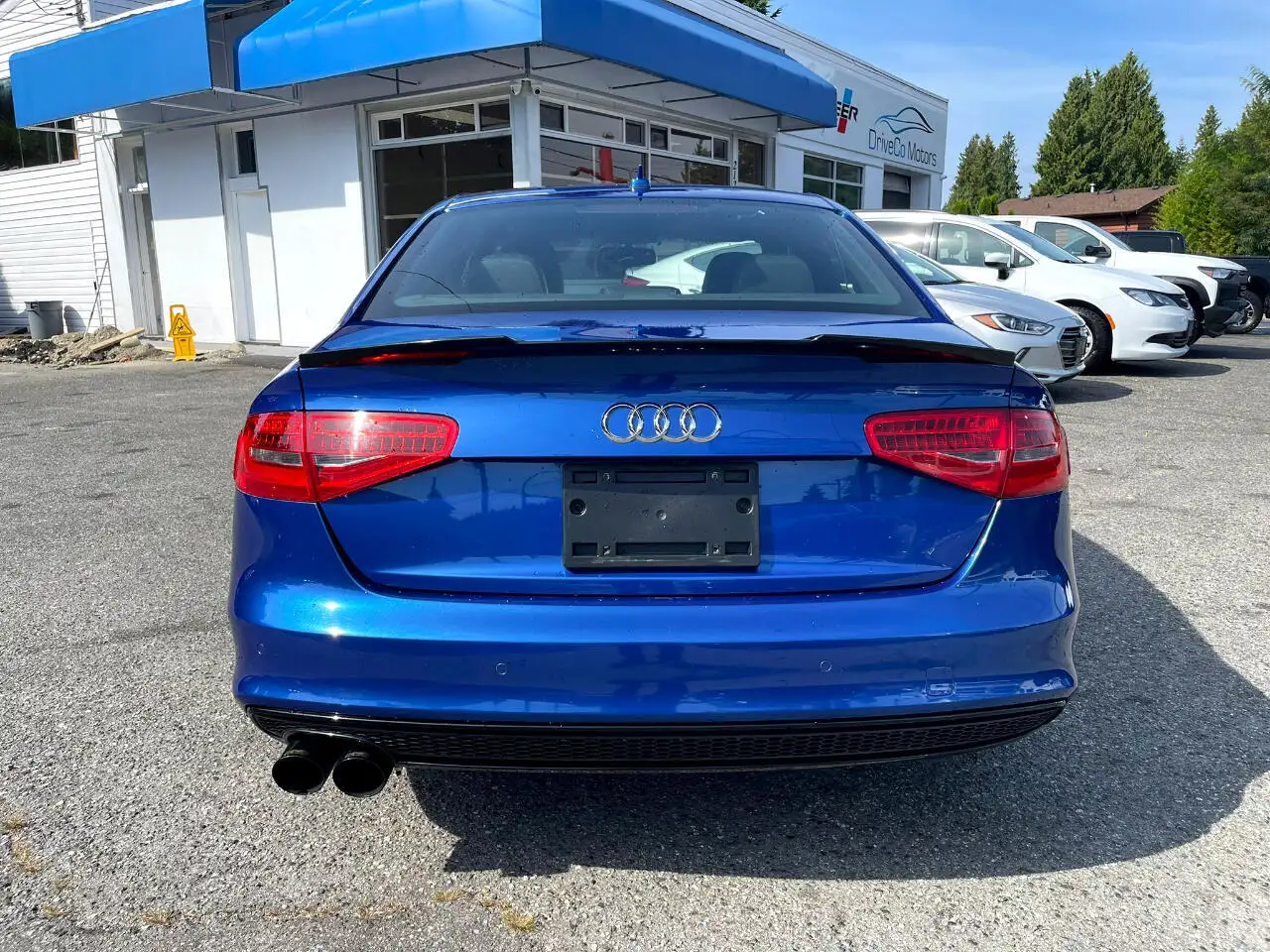Audi A4 снимка Audi A4