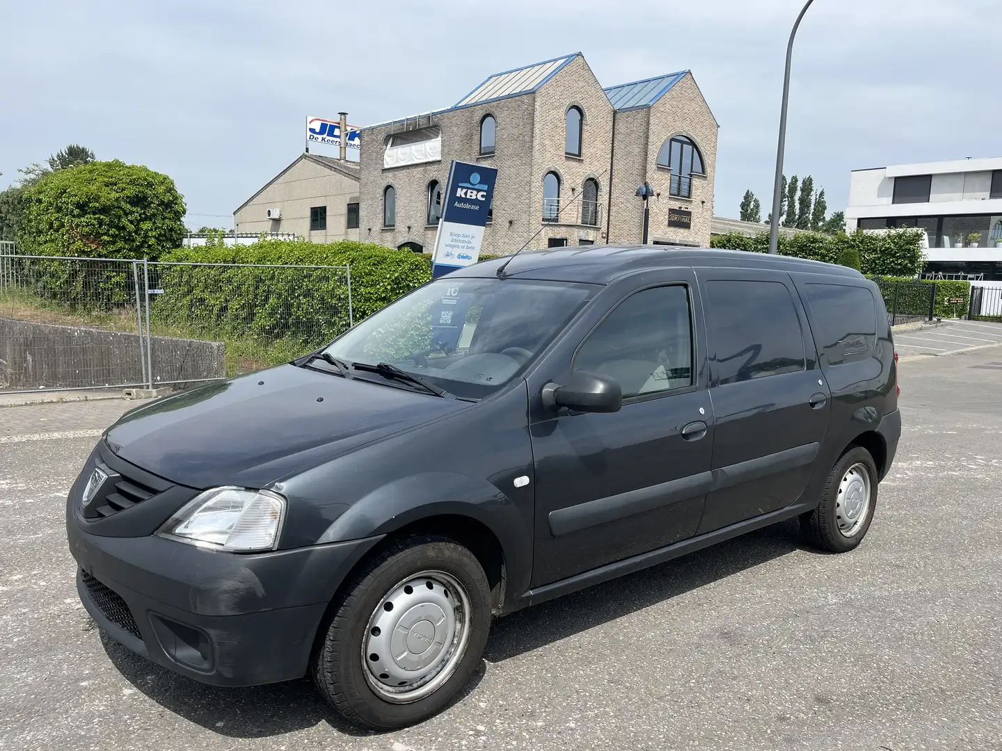 Dacia Logan MCV dCi utilitaire Gris - 1