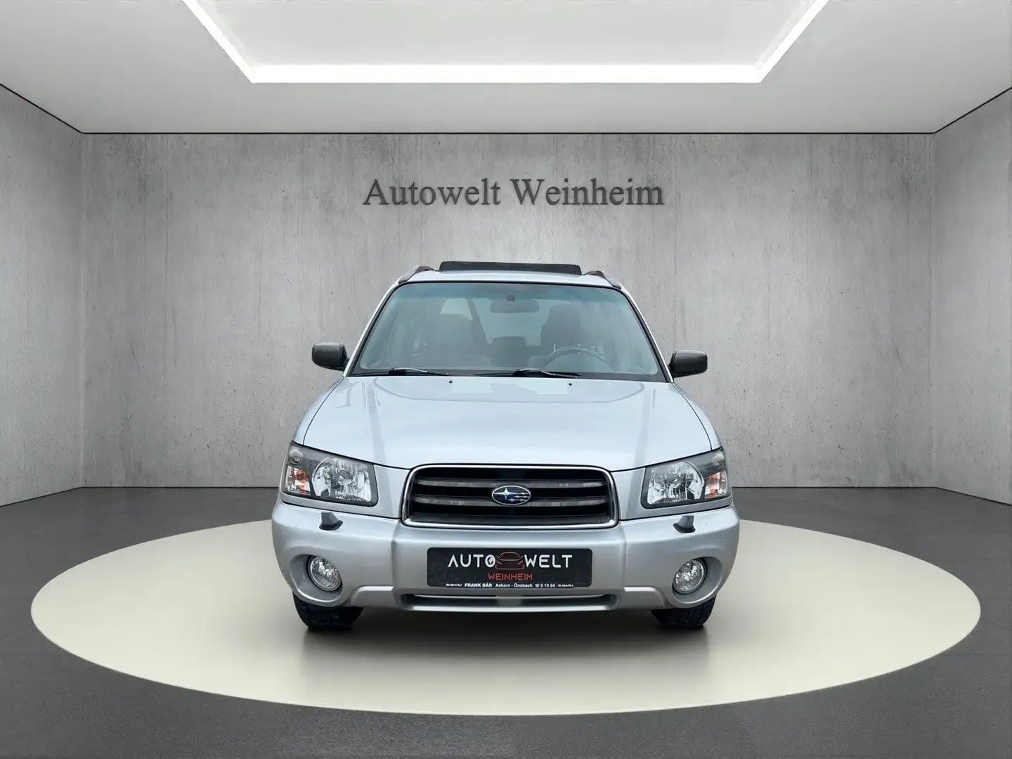 Subaru Forester 2.0 X Comfort°AUT°PANORAMA°AHK°SHZ°4X4° Gümüş rengi - 2