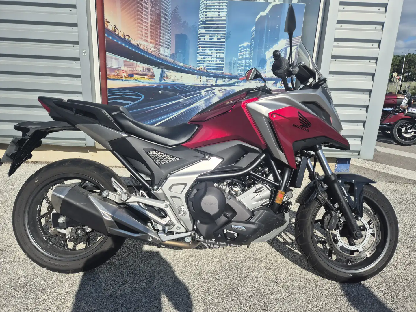 Honda NC 750 crvena - 1