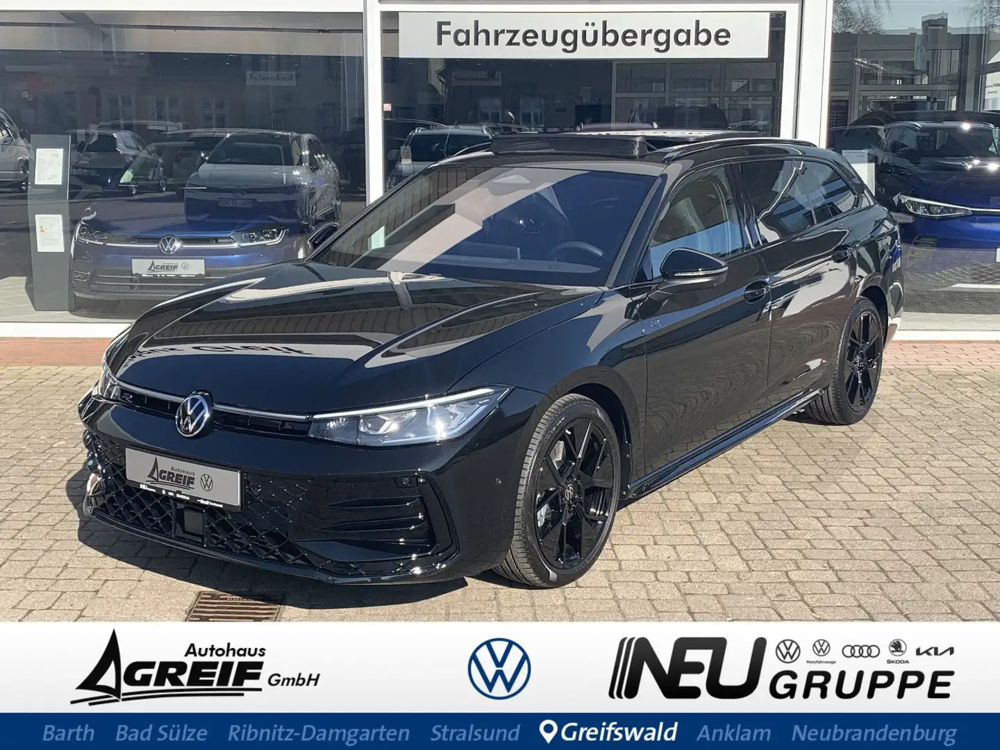 Volkswagen Passat Variant 2.0 TDI DSG R-Line*4x4*LED*LEDER* Schwarz - 1