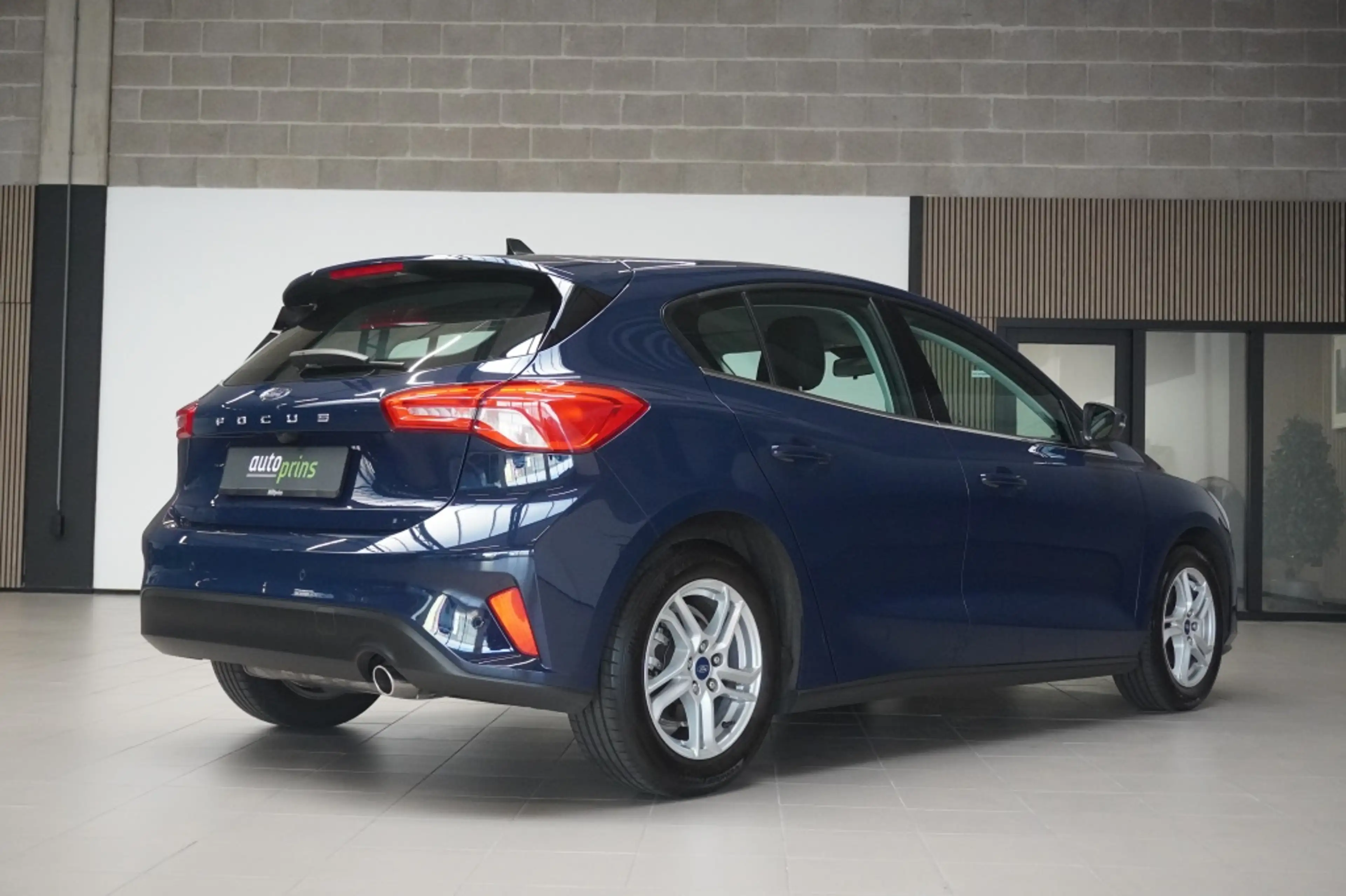 Ford Focus 1.0 EcoB. Tr Ed. bns|Carplay|Android|Camera — photo 7