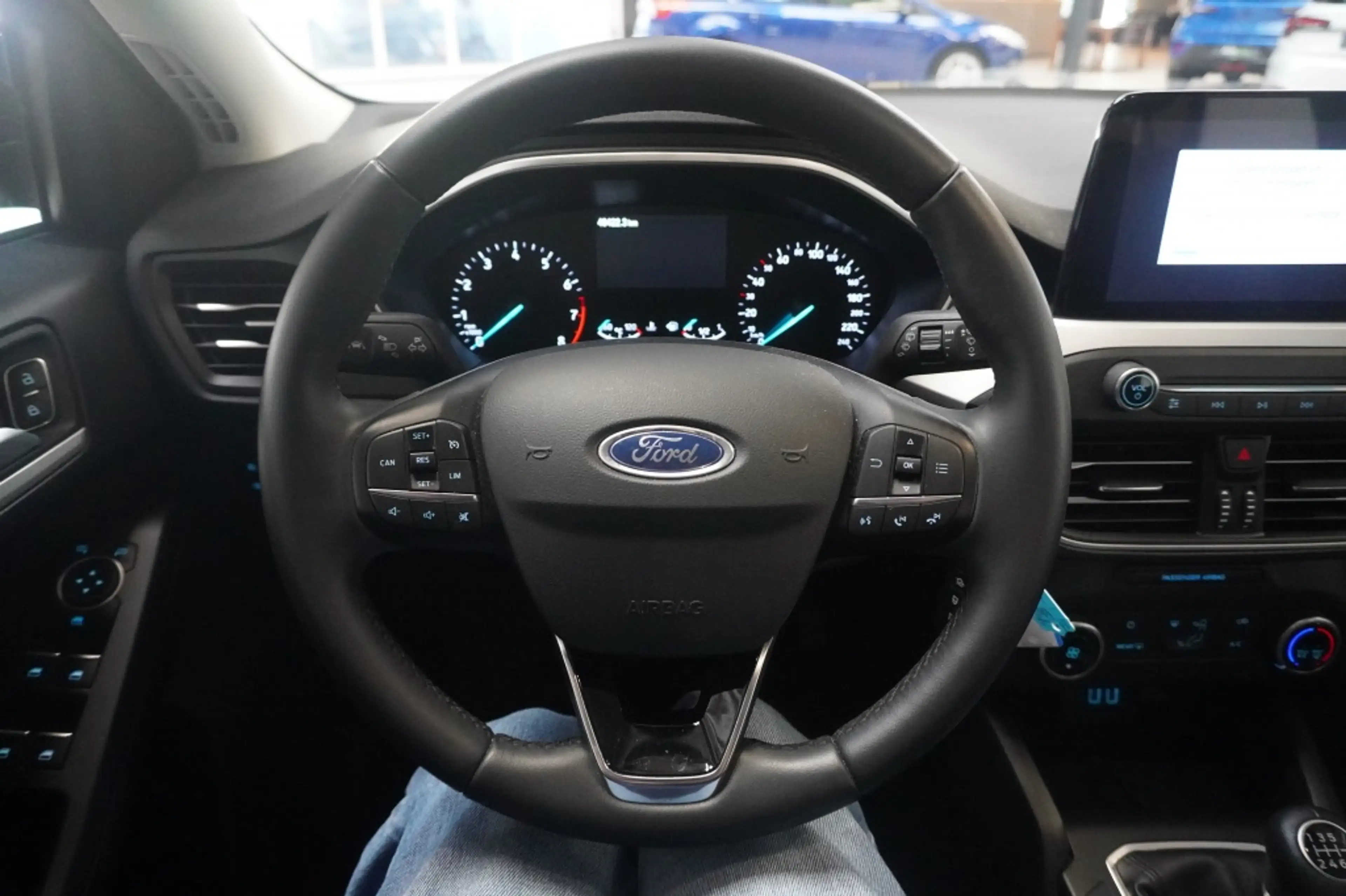 Ford Focus 1.0 EcoB. Tr Ed. bns|Carplay|Android|Camera — photo 11