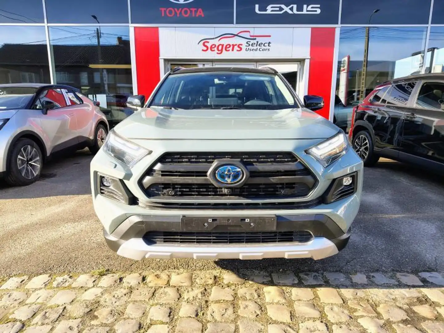 Toyota RAV 4 Ultimate Adventure Vert - 2