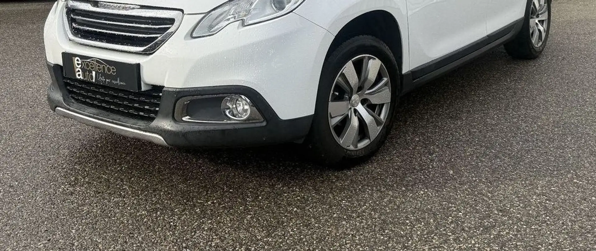 Peugeot 2008 1.2 PURETECH 82CH STYLE Blanc - 2