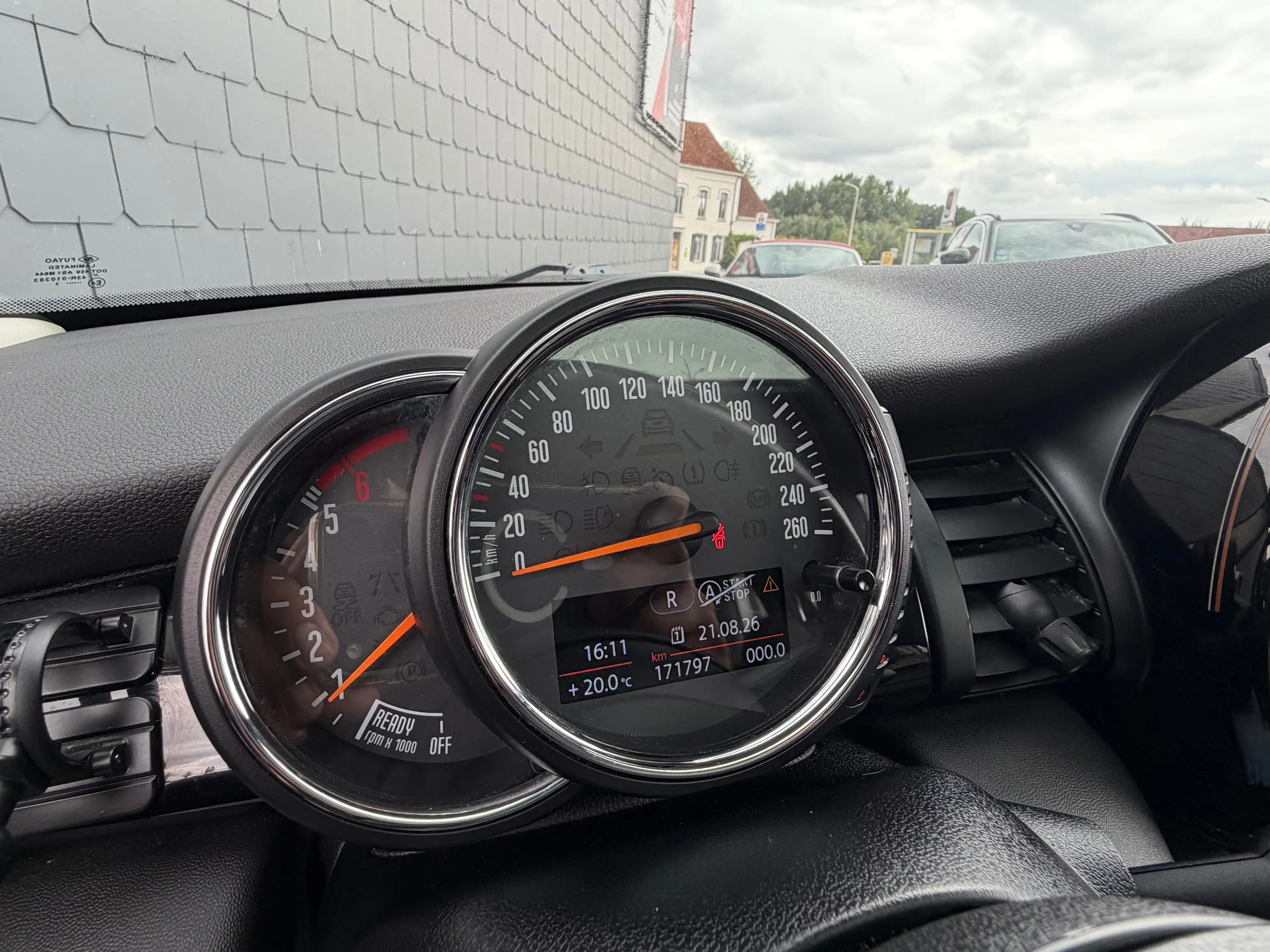 MINI Cooper D Mini 1.5 DA Cooper — photo 16