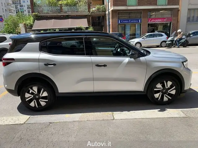 Opel Frontera view 4