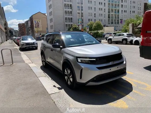 Opel Frontera view 3