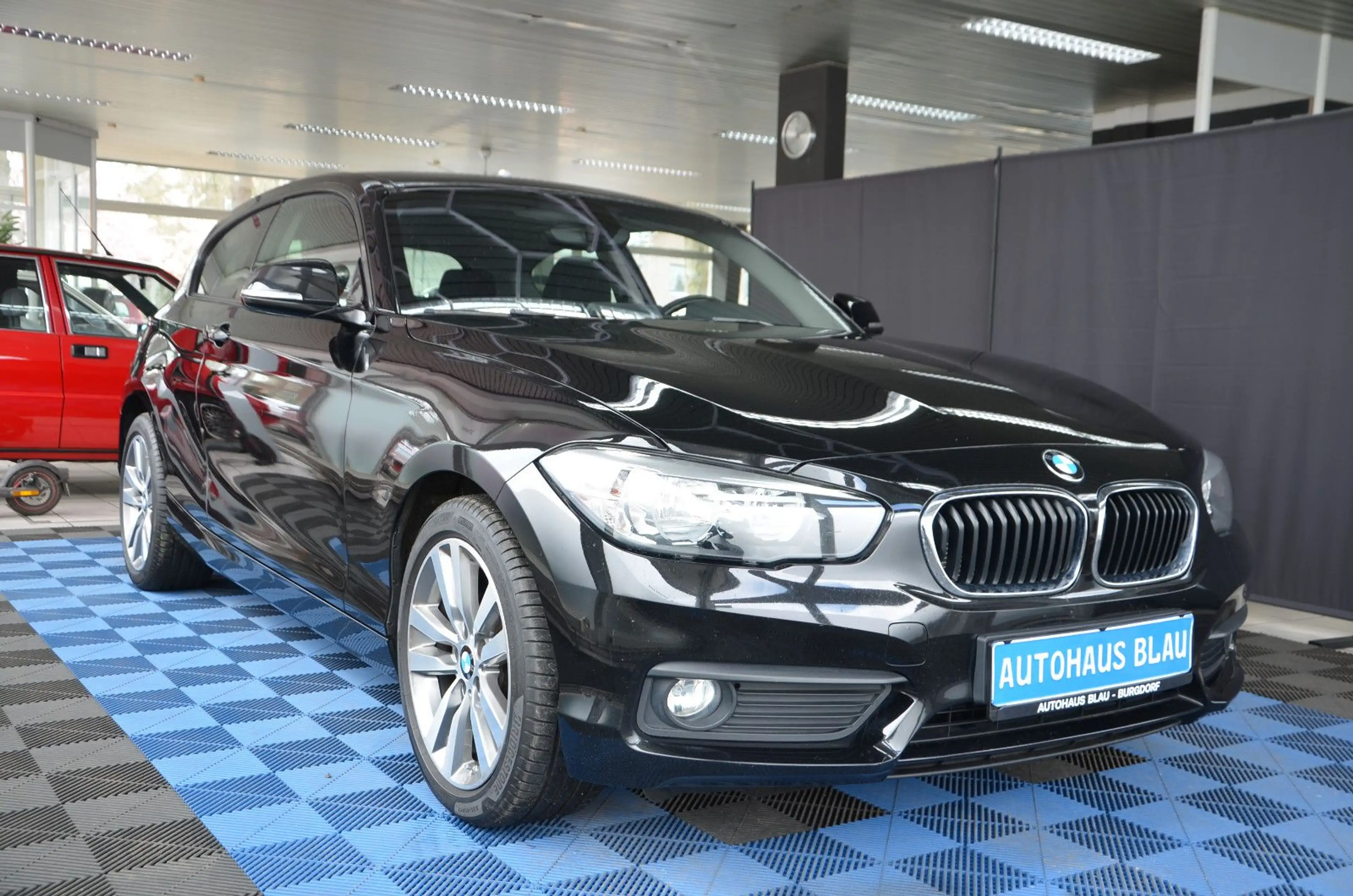 BMW 125 i *M SPORT*SPORTSITZE*1.HAND*6 GANG SCHALTER — photo 3