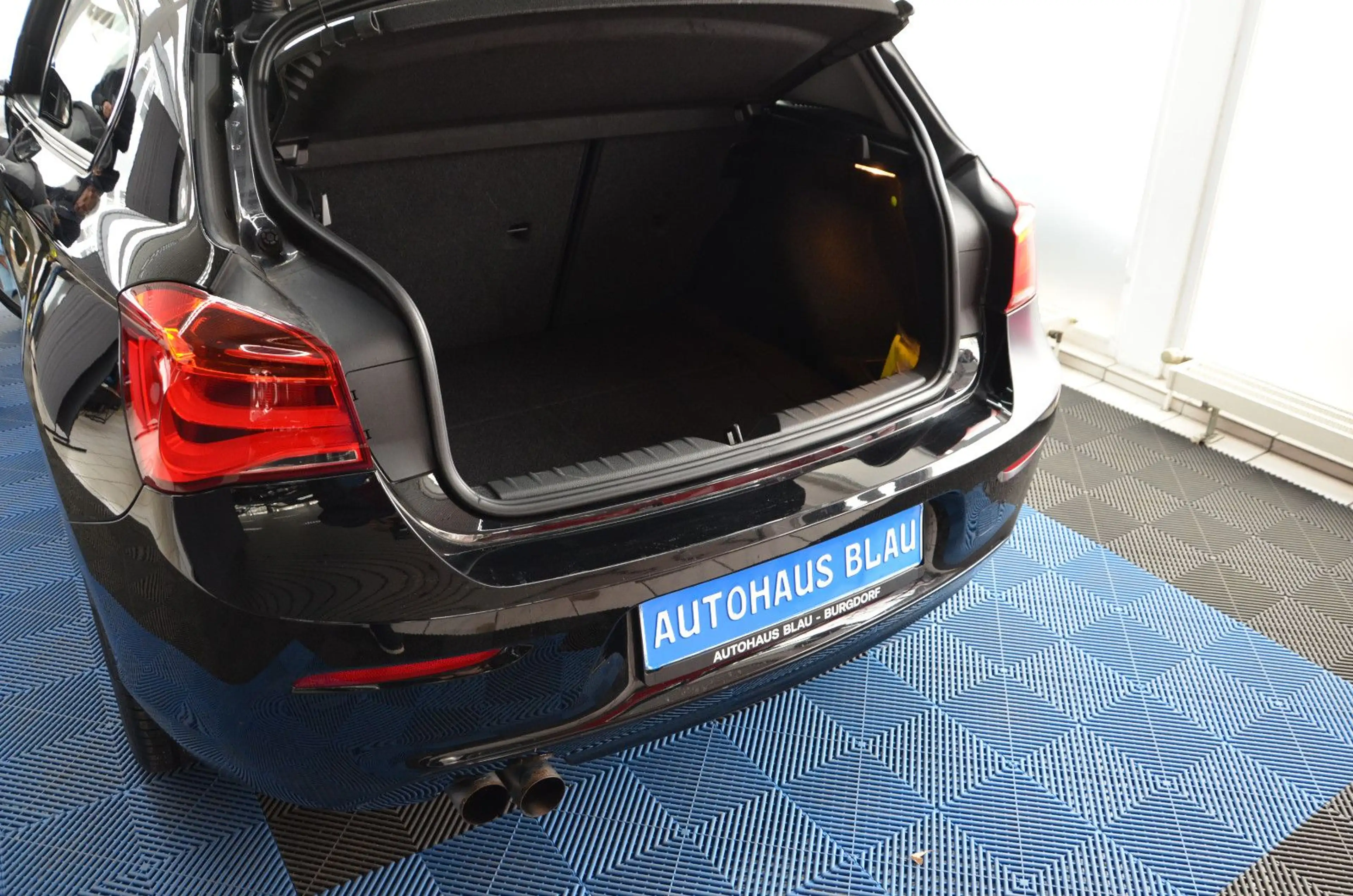 BMW 125 i *M SPORT*SPORTSITZE*1.HAND*6 GANG SCHALTER — photo 15