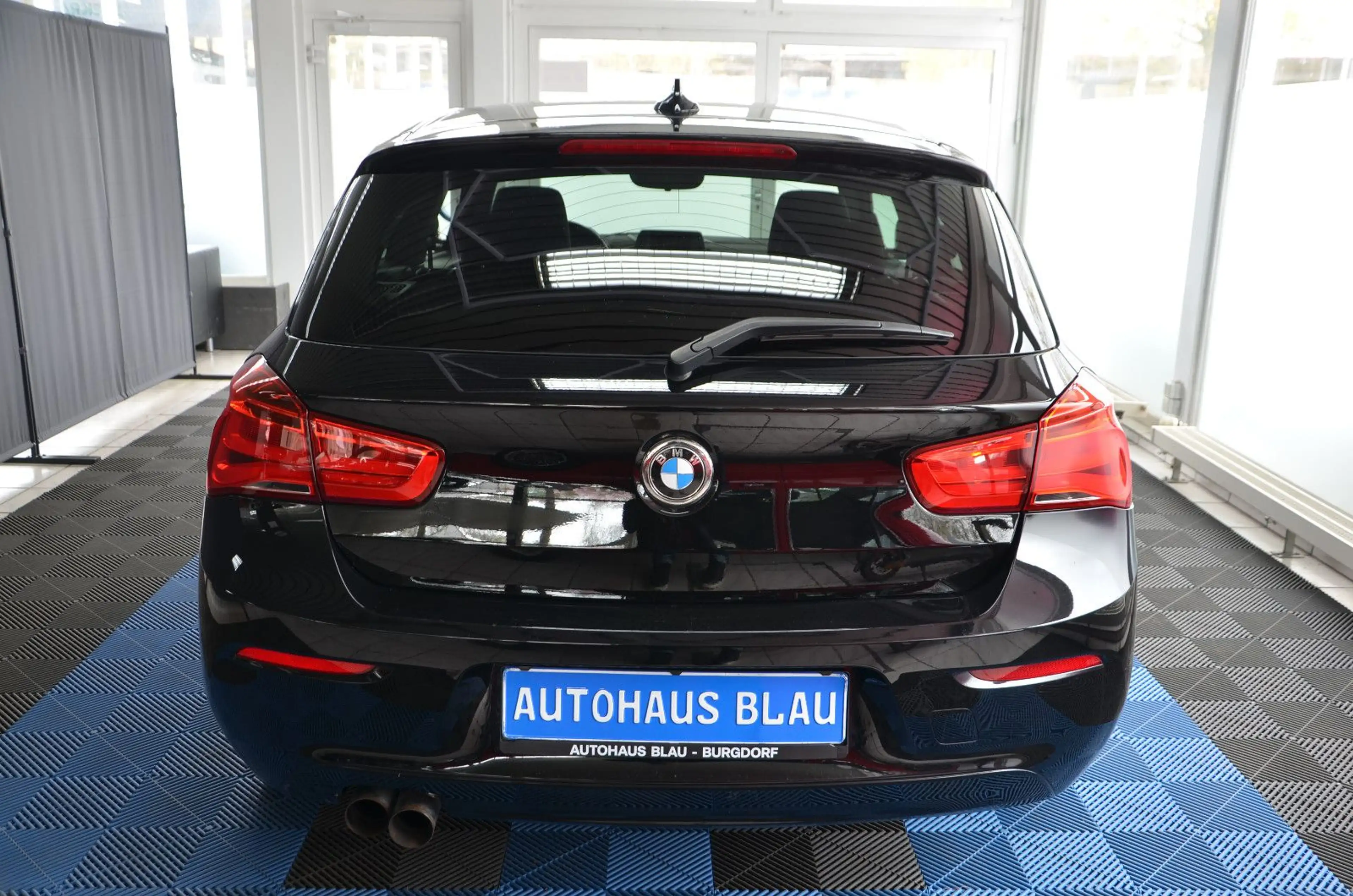BMW 125 i *M SPORT*SPORTSITZE*1.HAND*6 GANG SCHALTER — photo 5