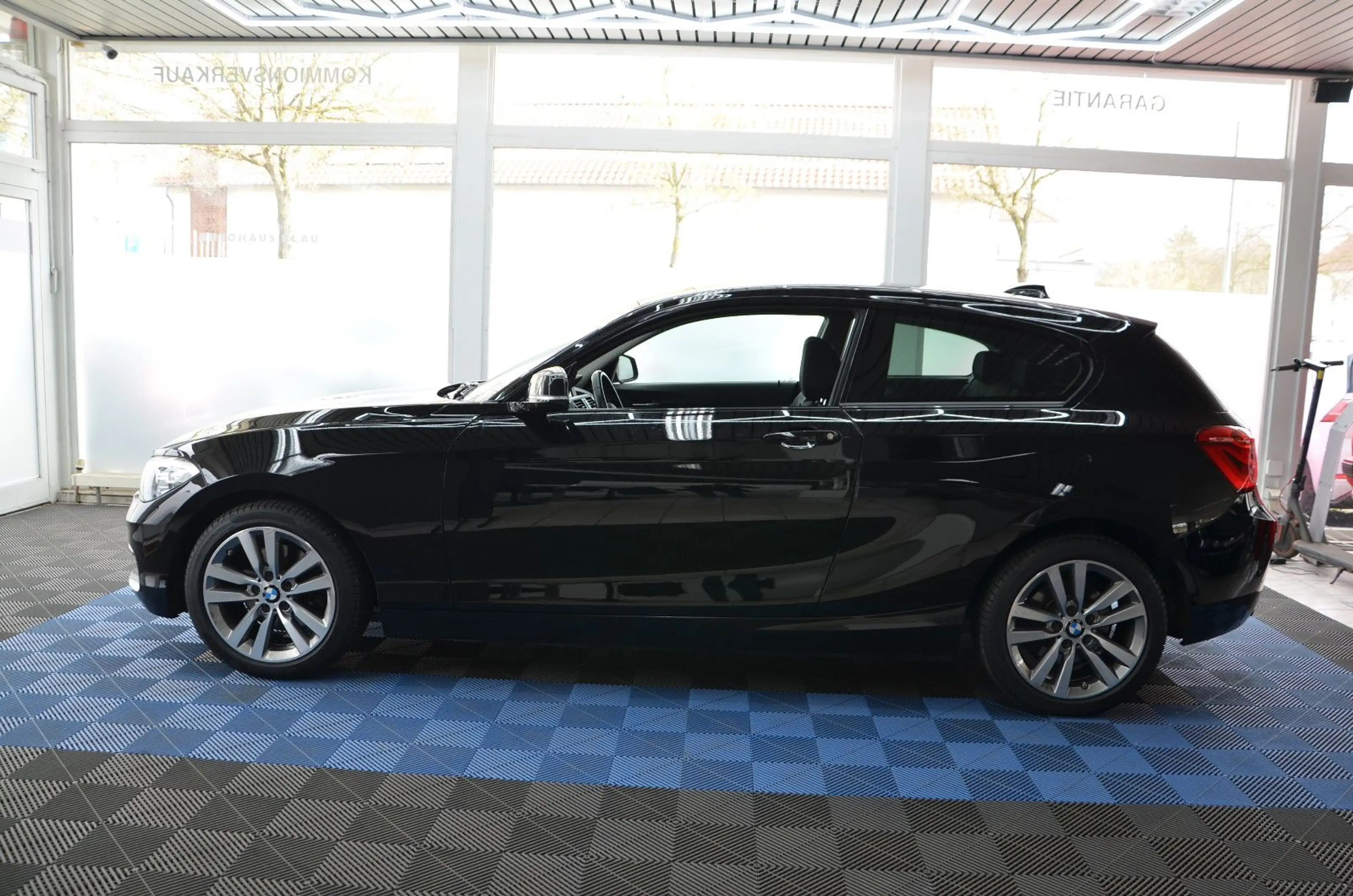 BMW 125 i *M SPORT*SPORTSITZE*1.HAND*6 GANG SCHALTER — photo 7