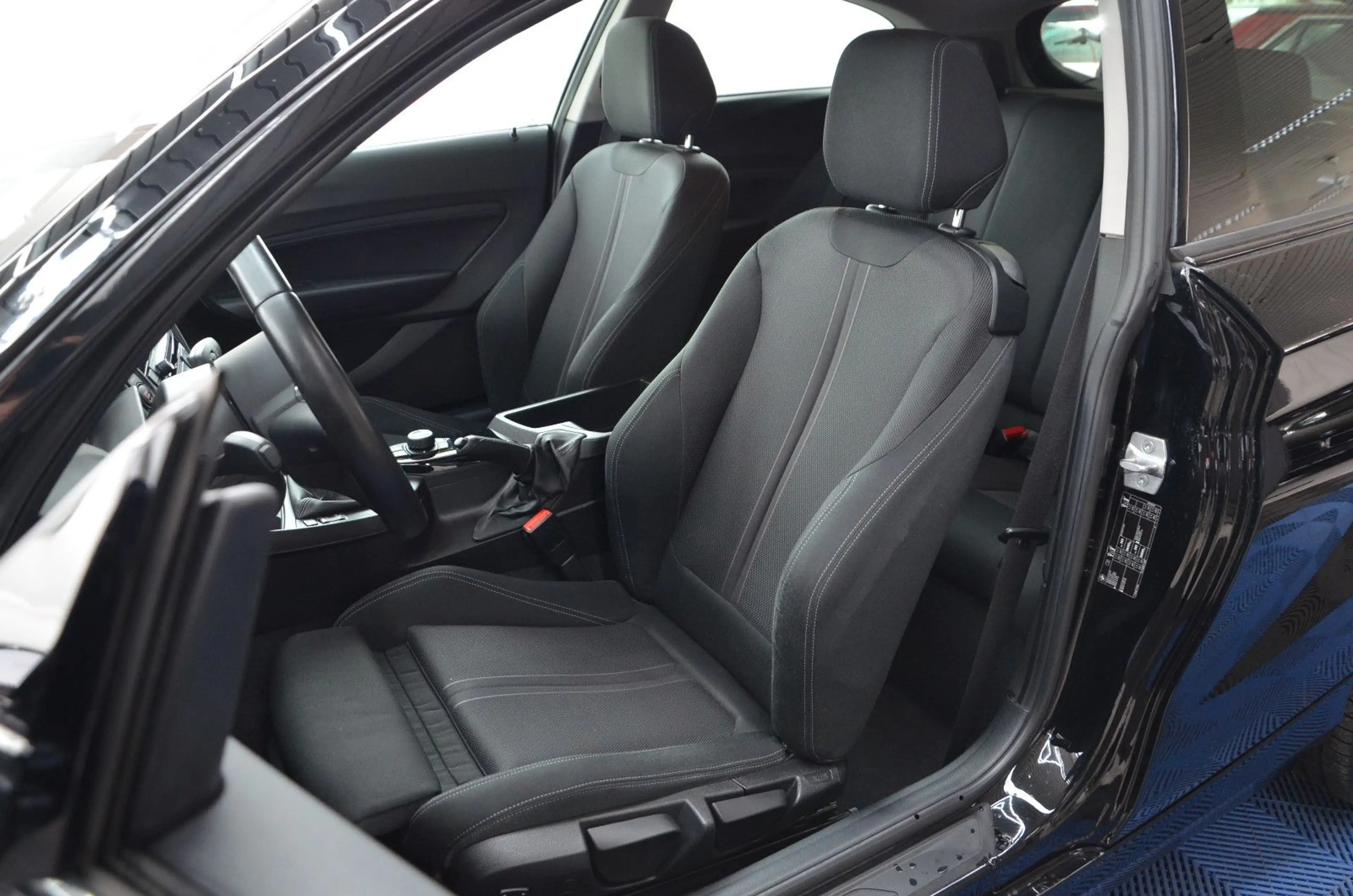 BMW 125 i *M SPORT*SPORTSITZE*1.HAND*6 GANG SCHALTER — photo 9