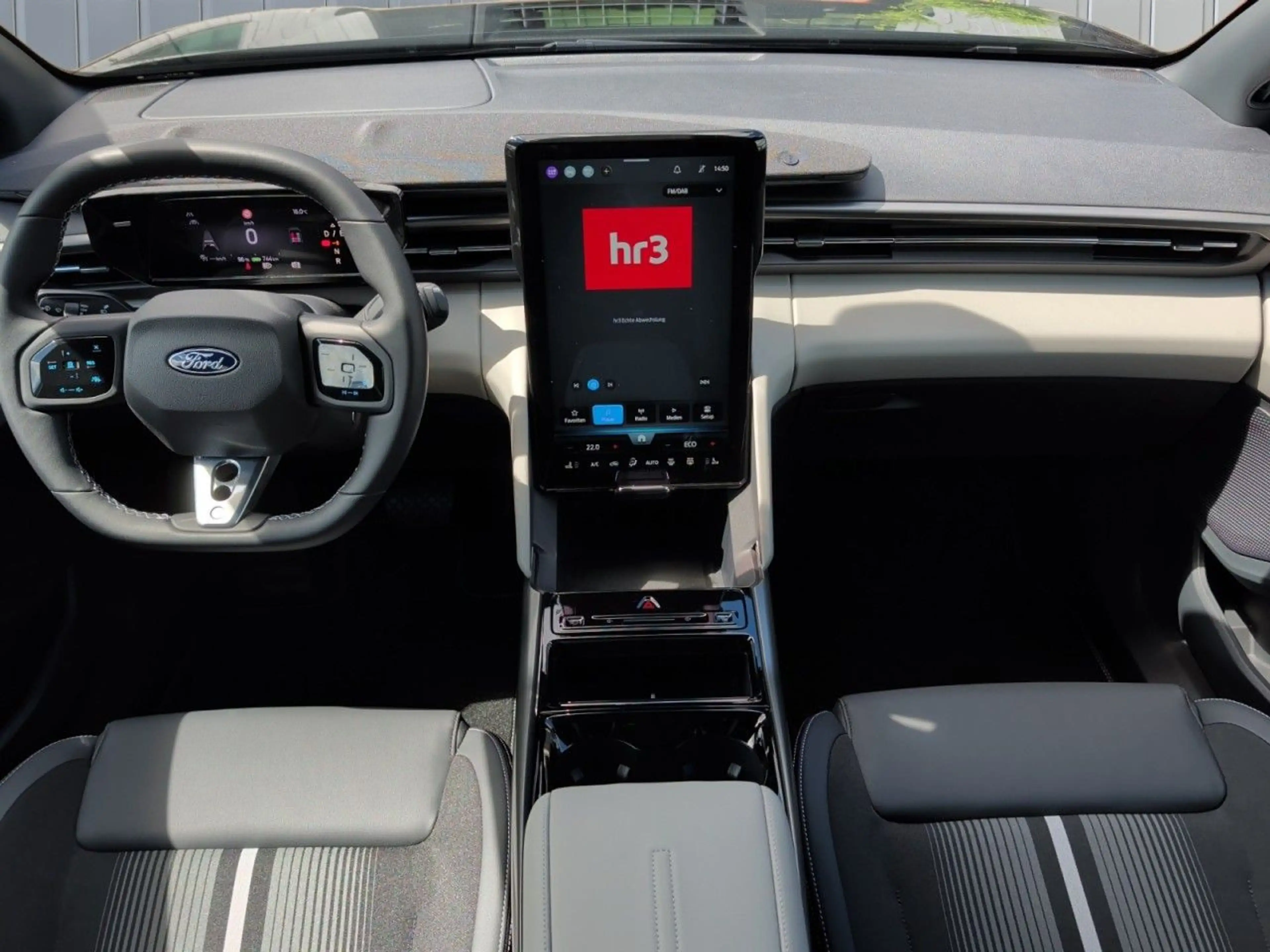 Ford Capri RWD Kamera+Navi+Massage-Sitz+ACC+KeyFree Klima — photo 15