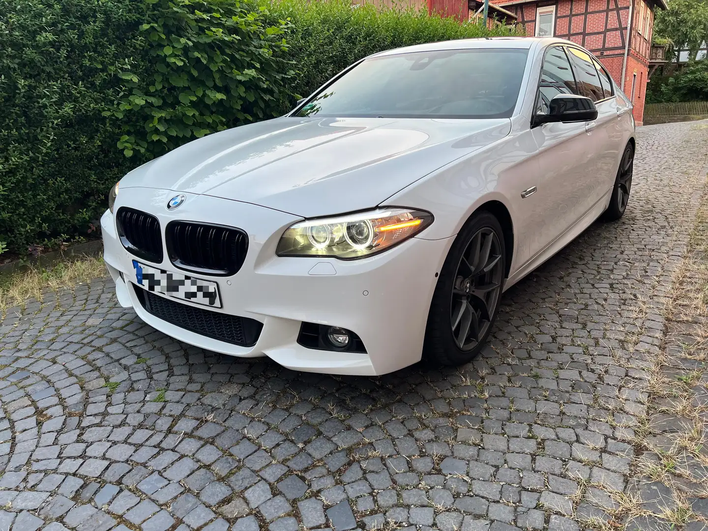 BMW 535 F10 / CarPlay / 4ZKA / AHK / 360 Kamera / M Sport - 2
