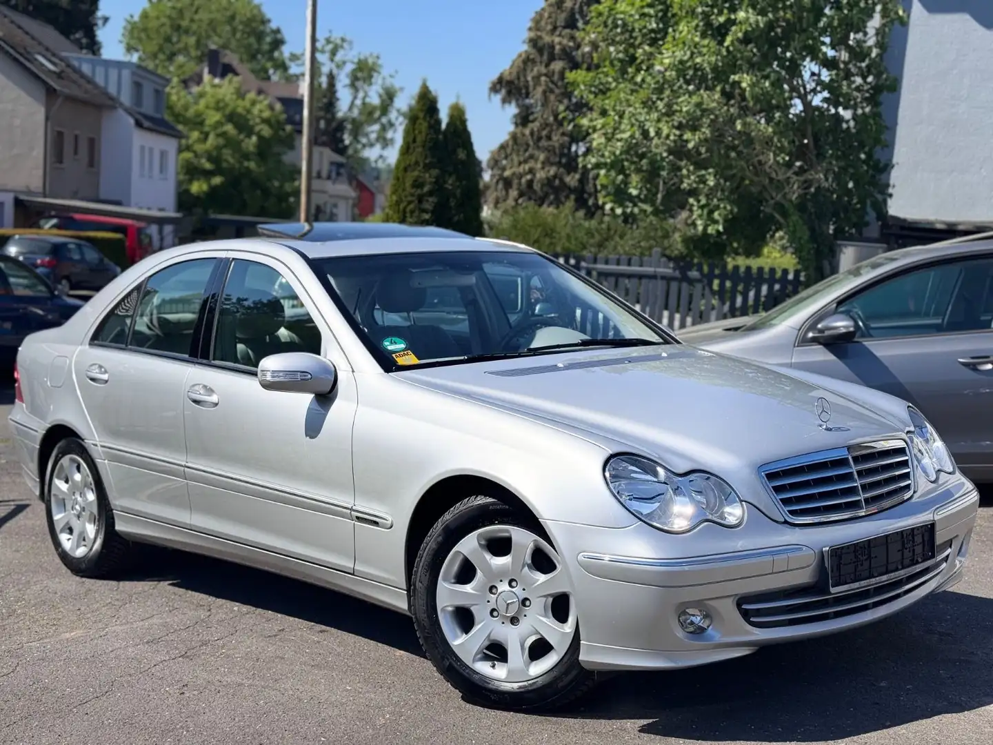 Mercedes-Benz C 180 C -Klasse Lim. C 180 Kompressor Plateado - 2
