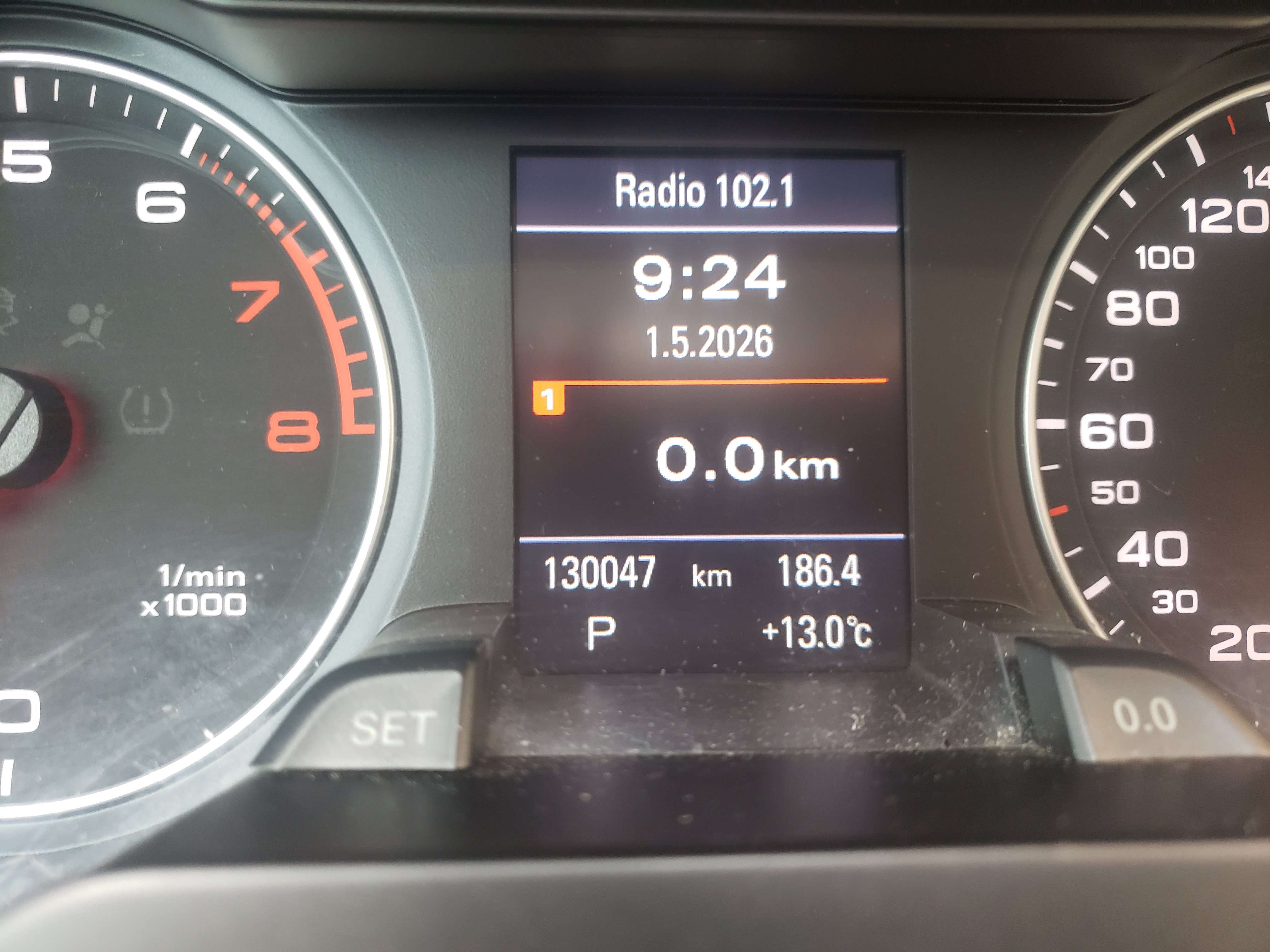 2009 Audi A4 Auto, Quattro, 2.0L Turbo AWD Sedan. alt 2