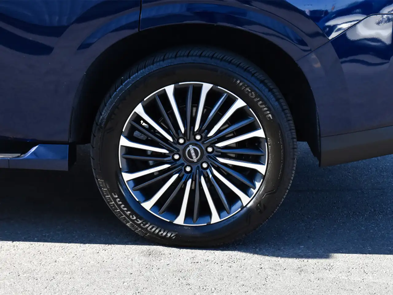 Nissan Armada снимка Nissan Armada