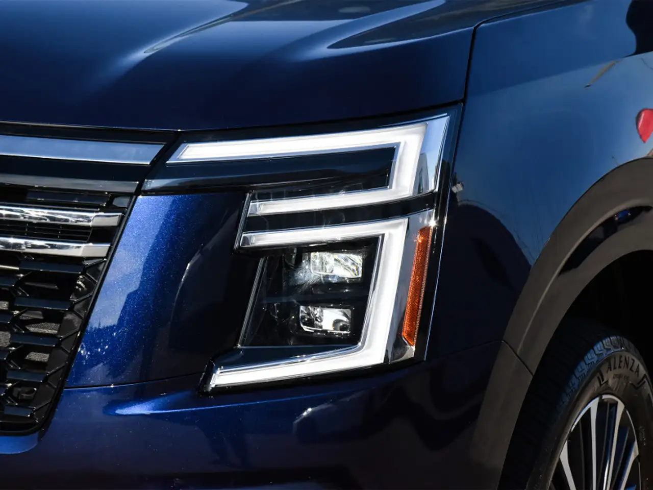Nissan Armada снимка Nissan Armada