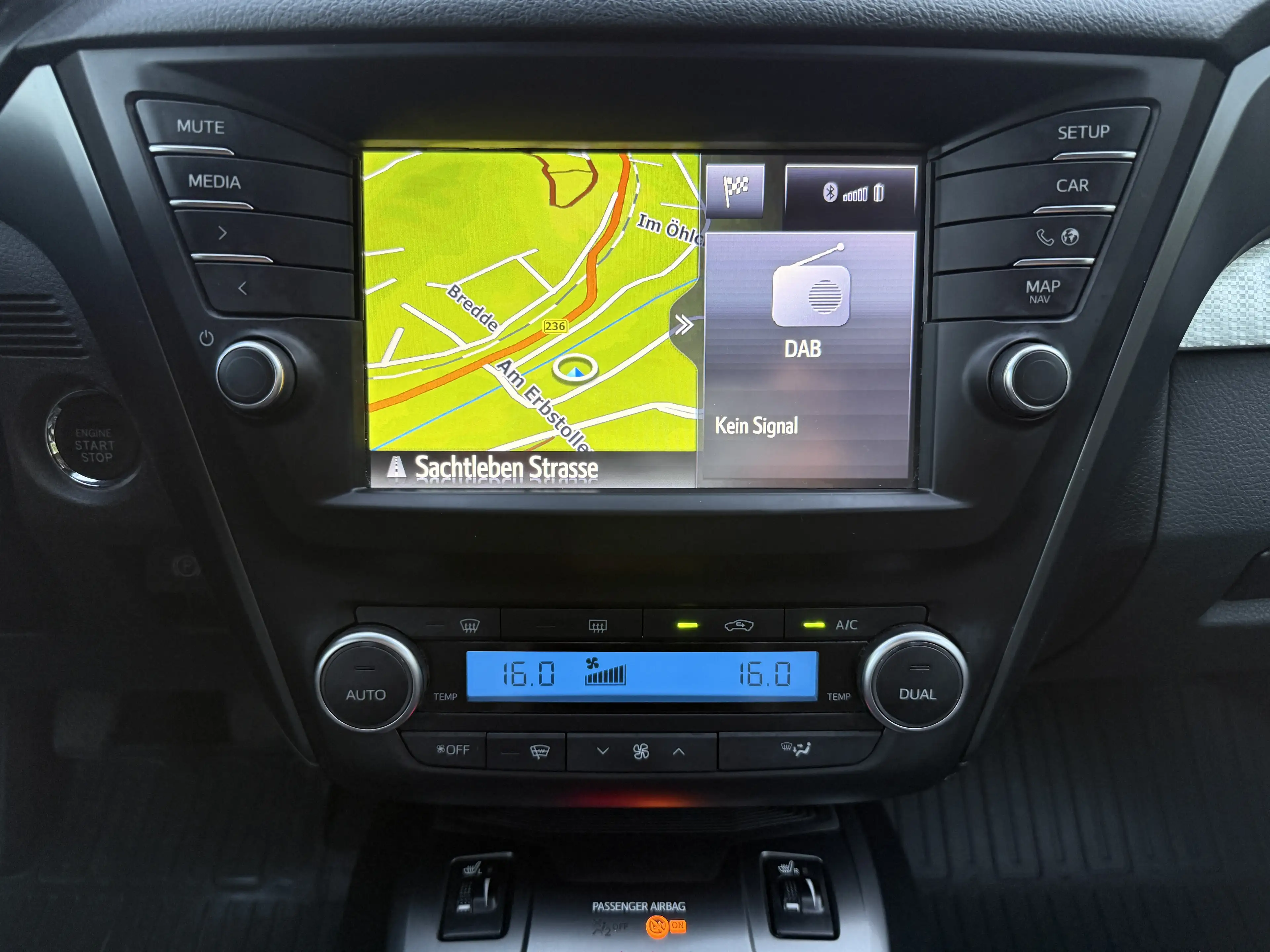 Toyota Avensis Touring Sports 2.0 D-4D Edition-S*NAVI*XENON*KLIMA*TEMPOMAT*CAM*BRC*ALU — photo 11