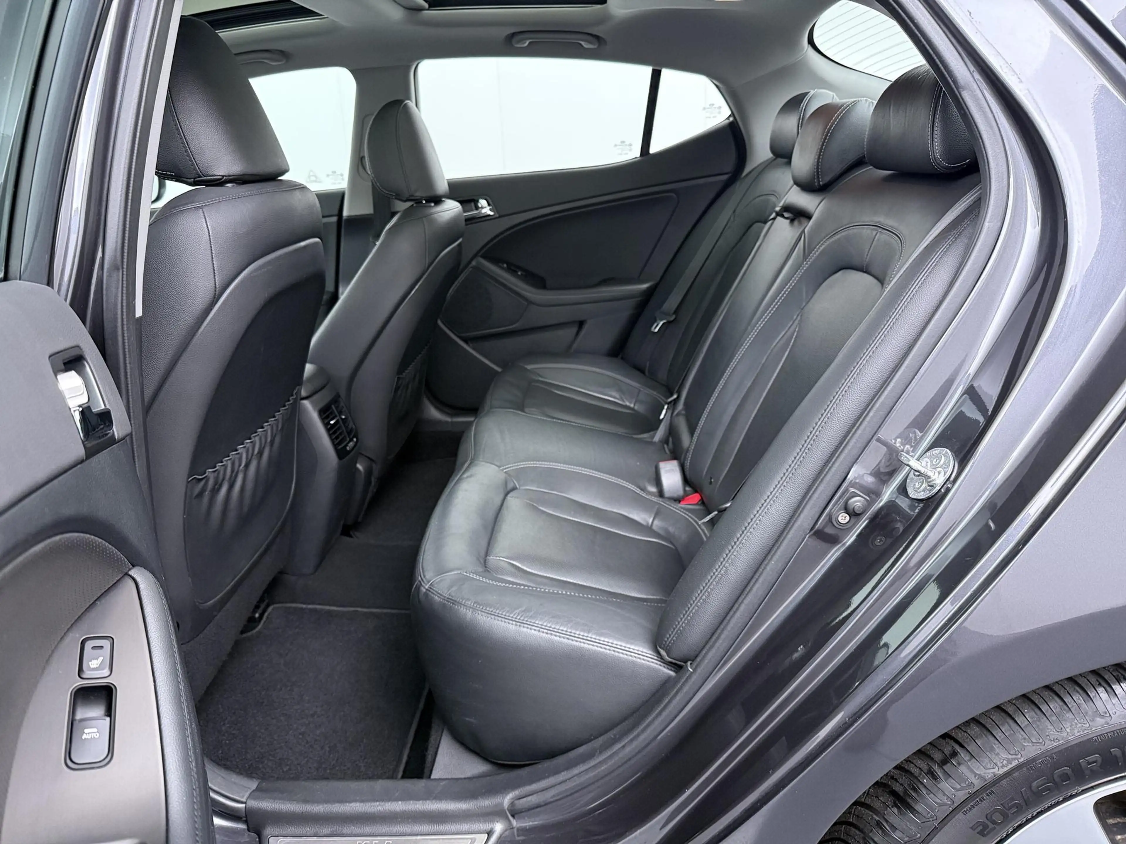 Kia Optima 2.0 CVVT Hybrid Super Pack Automaat - Navigatie - — photo 10