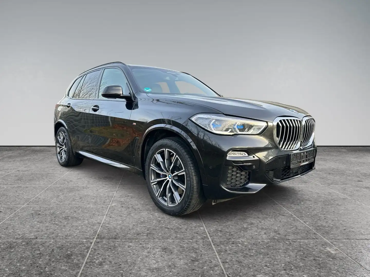 BMW X5 xDrive 30d M Sport/Laser/Pano/AHK/HUD/Keyless Schwarz - 1