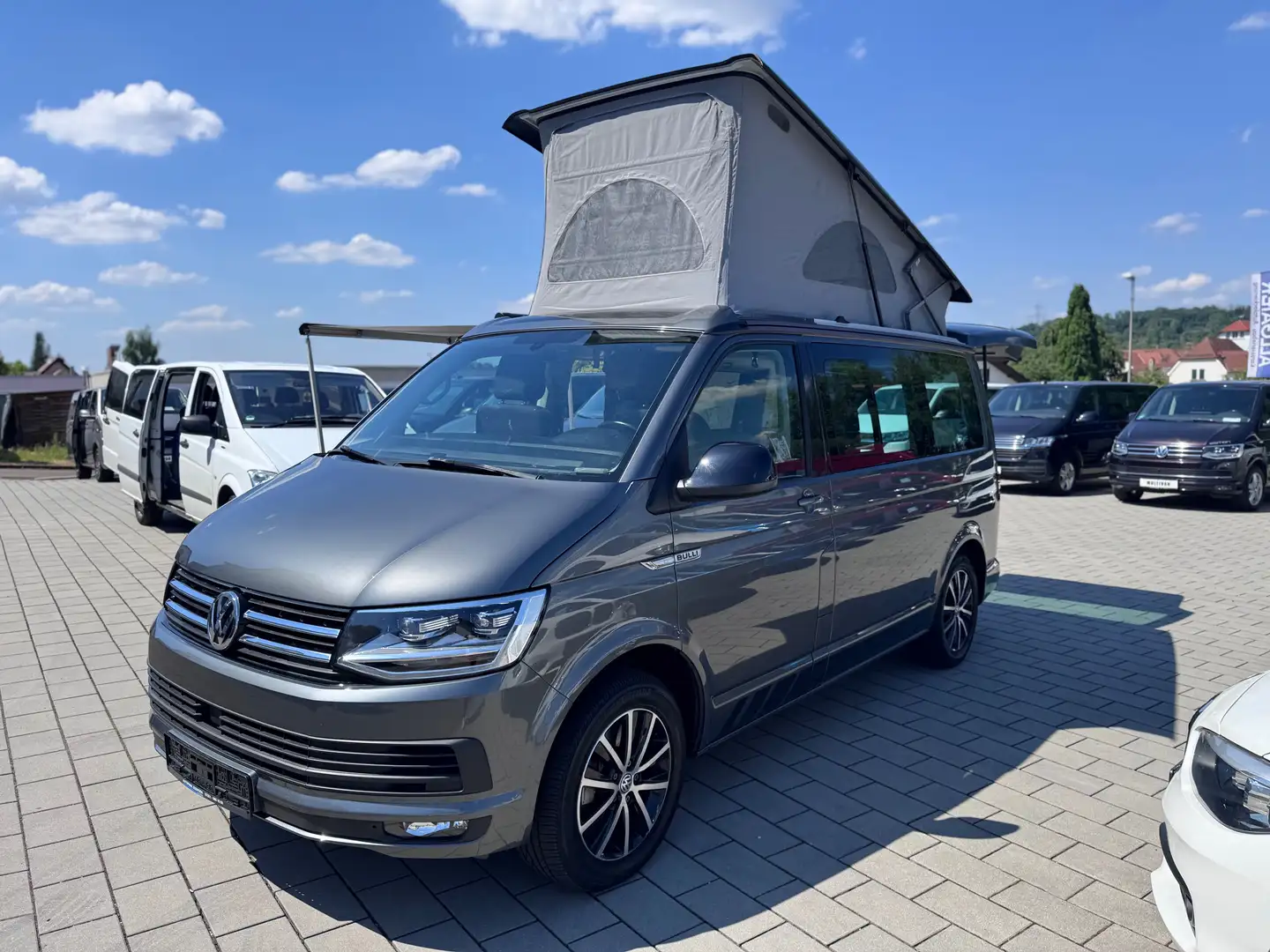 Volkswagen T6 California California Beach Edition/Luft-Standheizung/ACC/LED Šedá - 1