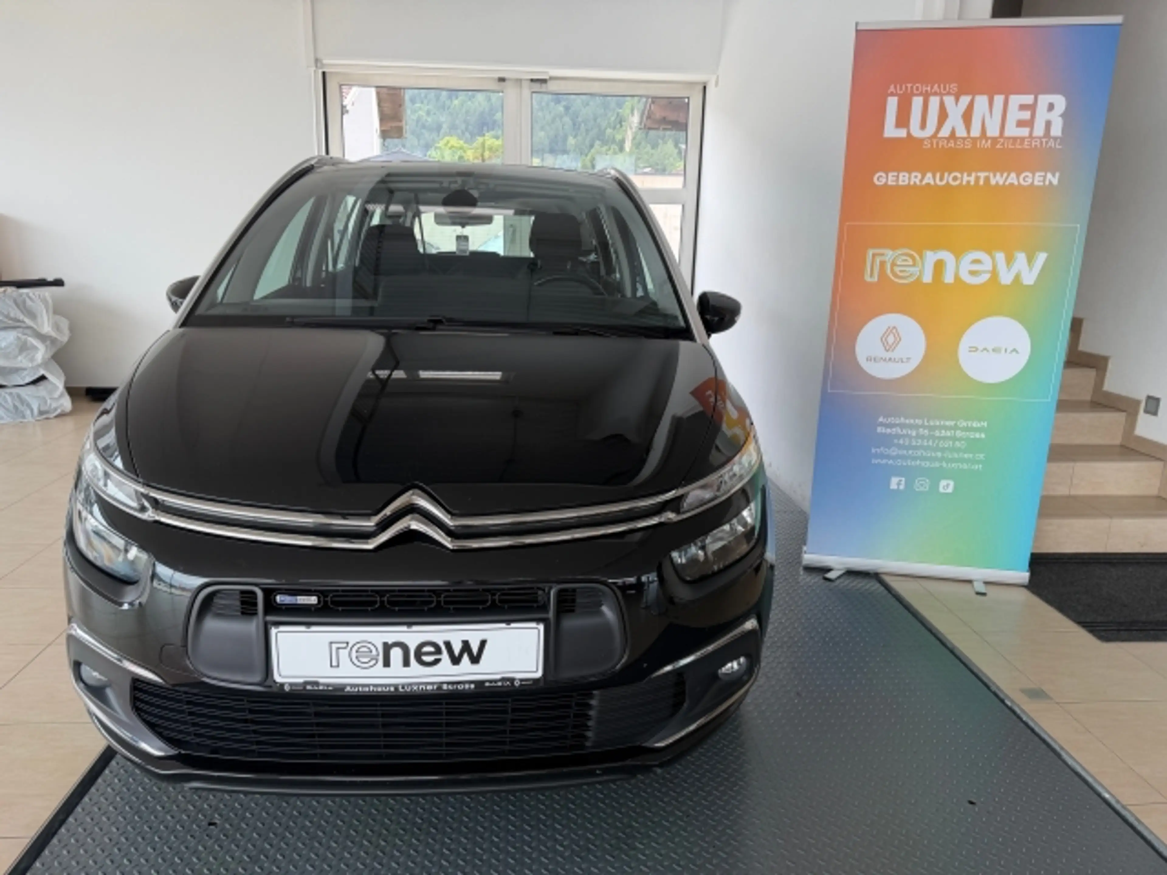 Citroen C4 Picasso CitroenC4 Picasso1,2 — photo 2